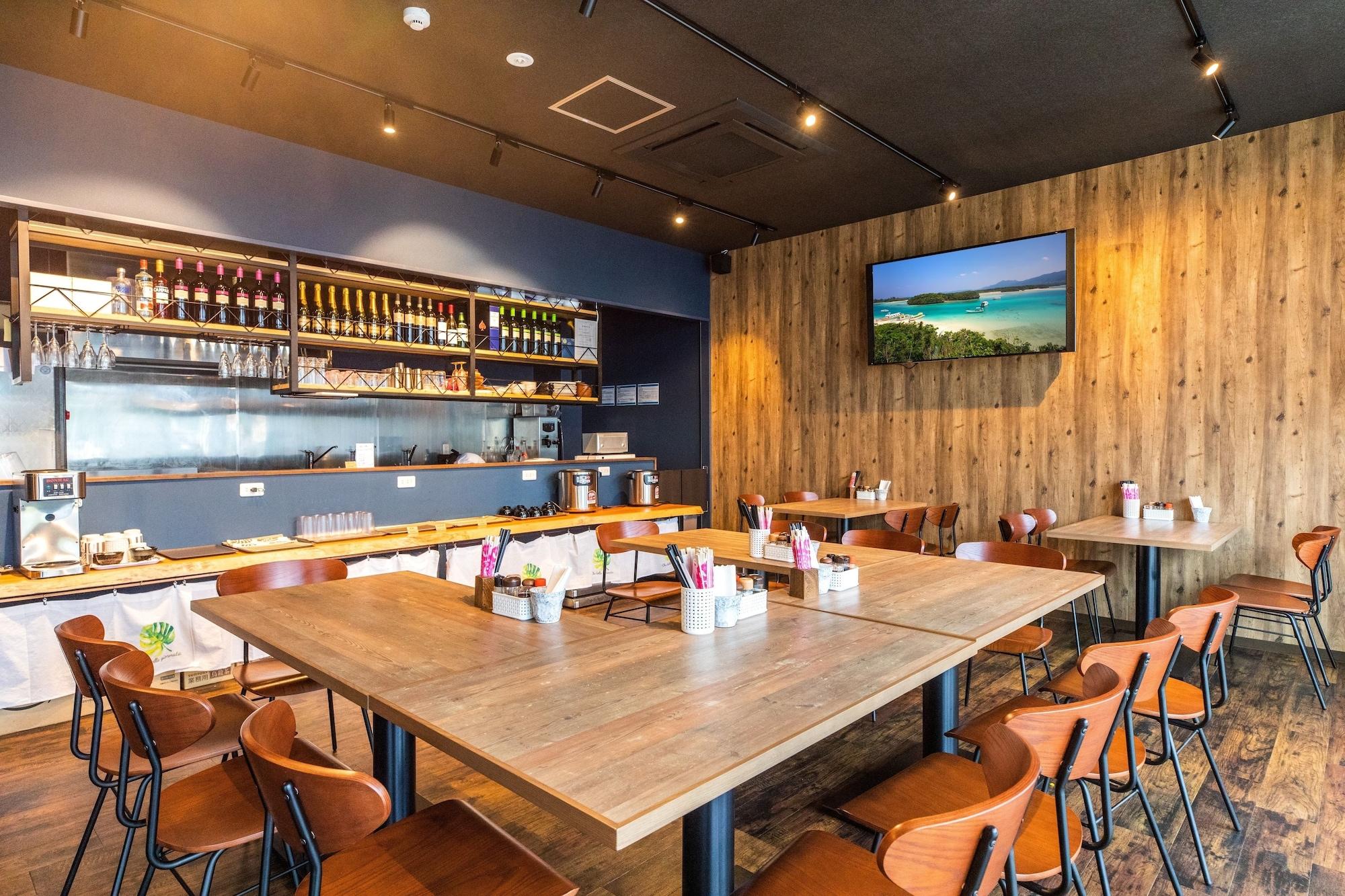 Varios Cabin Hotel Mr.Kinjo in Ishigaki 58 - Hostel