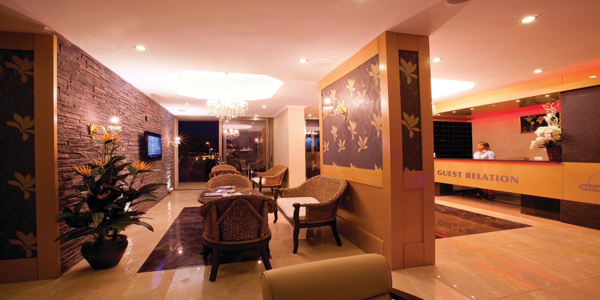 Vista Lobby Malibu Beach Hotel