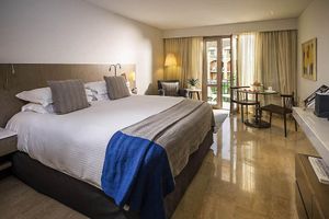 Alojamiento - Discounted! the Hotel Santa Clara, walled city