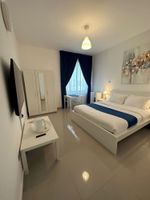 Alquiler Vacacional - Master Room With Attached Bathroom  in City Center- Free AC, Housekeeping, WiFi