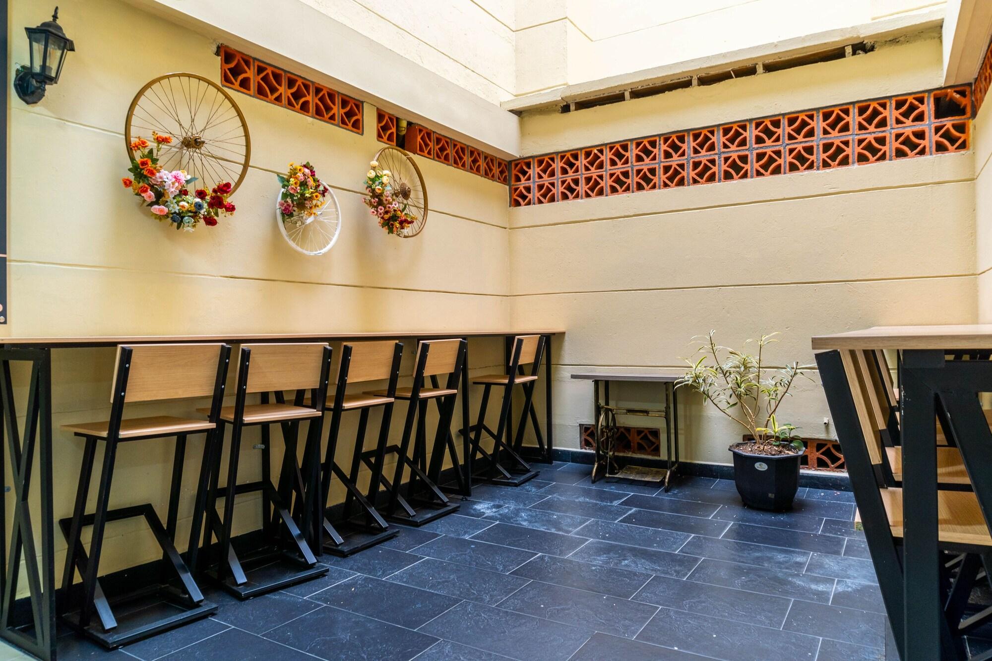 Vista Lobby Casa Botero