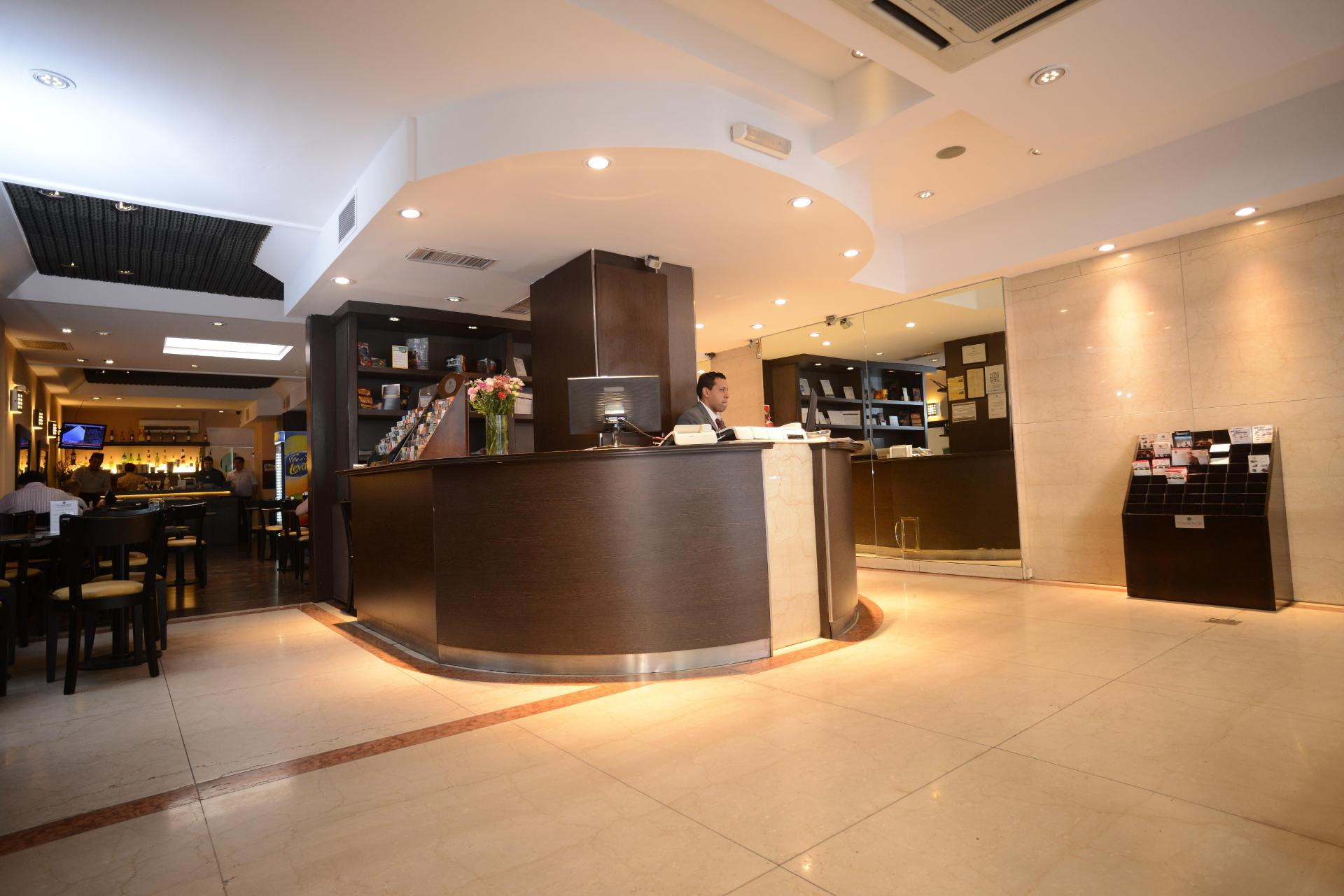 Vista Lobby Up Viamonte Hotel