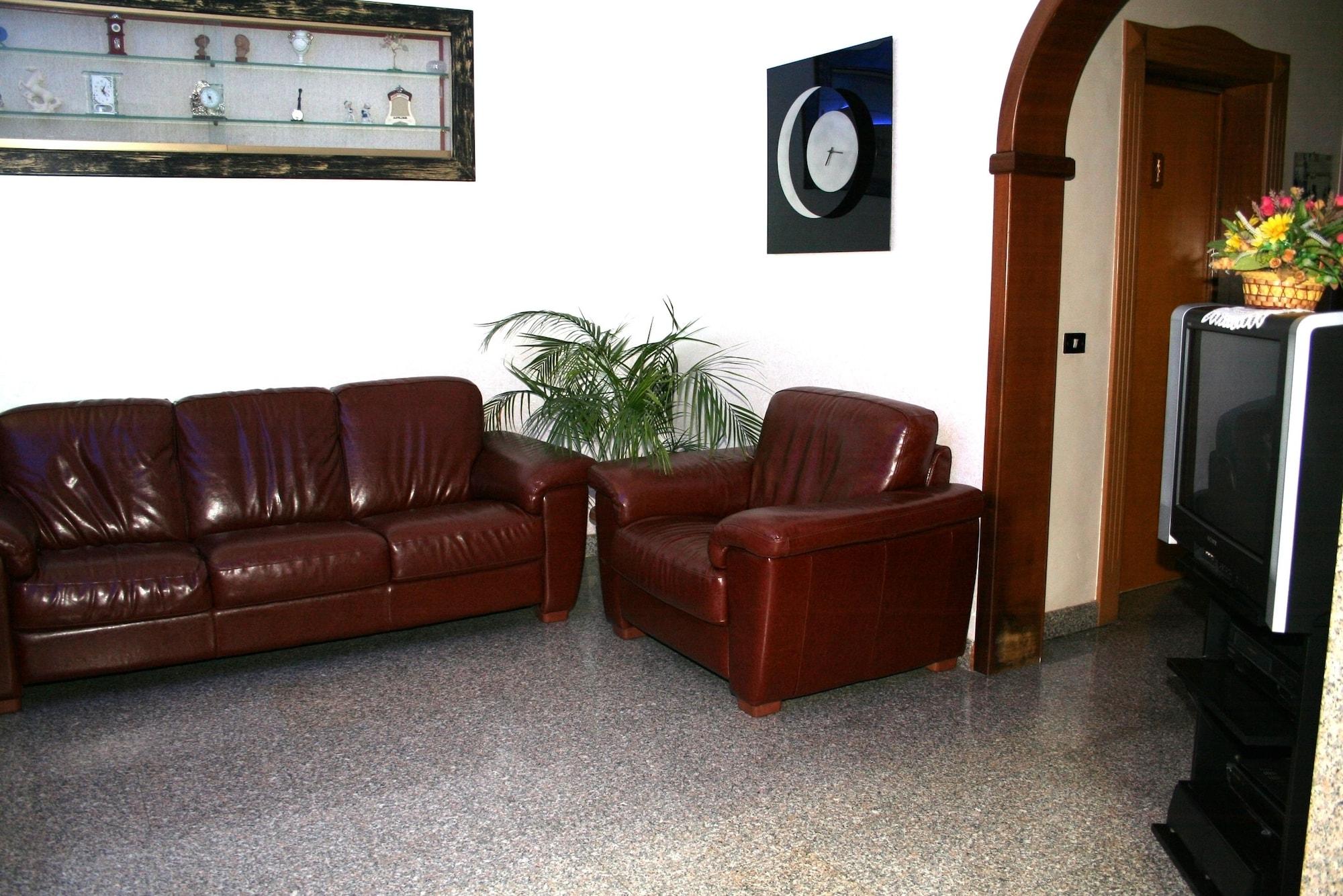 Vista Lobby Hotel Mediterraneo