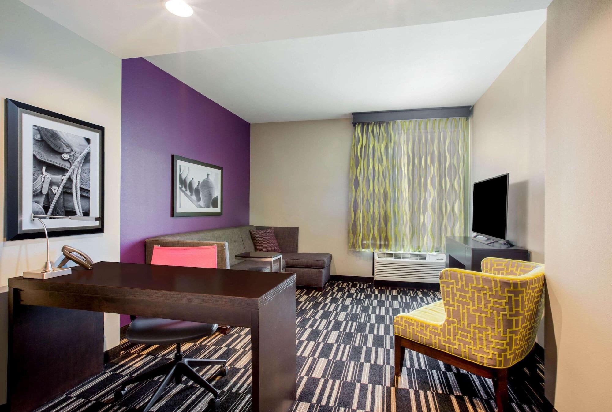 Habitación La Quinta Inn & Suites by Wyndham McAllen Convention Center