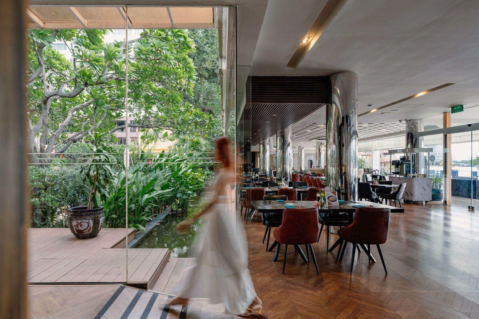 Restaurant Ramada Plaza by Wyndham Bangkok Menam Riverside