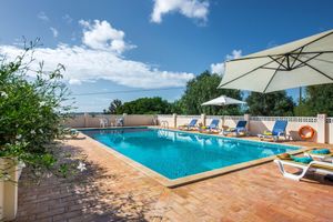 Alquiler Vacacional - Villa Quina~Heated Pool*~ Fibre Wi-fi - 8 + 4 cots - Booking 2026 & 2027 NOW