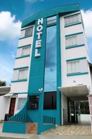 Alojamiento - Hotel Urano