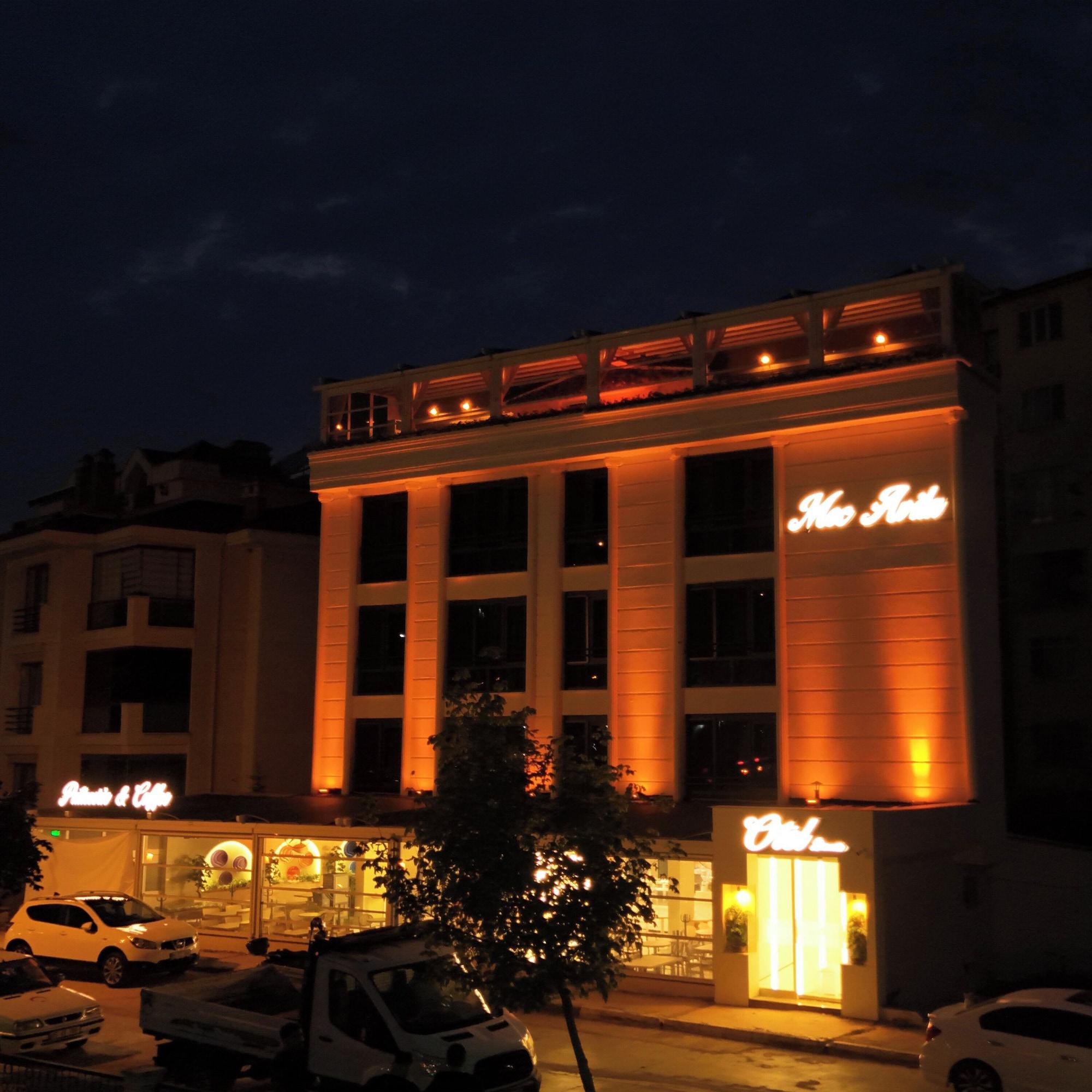 Vista Exterior Mec Avila