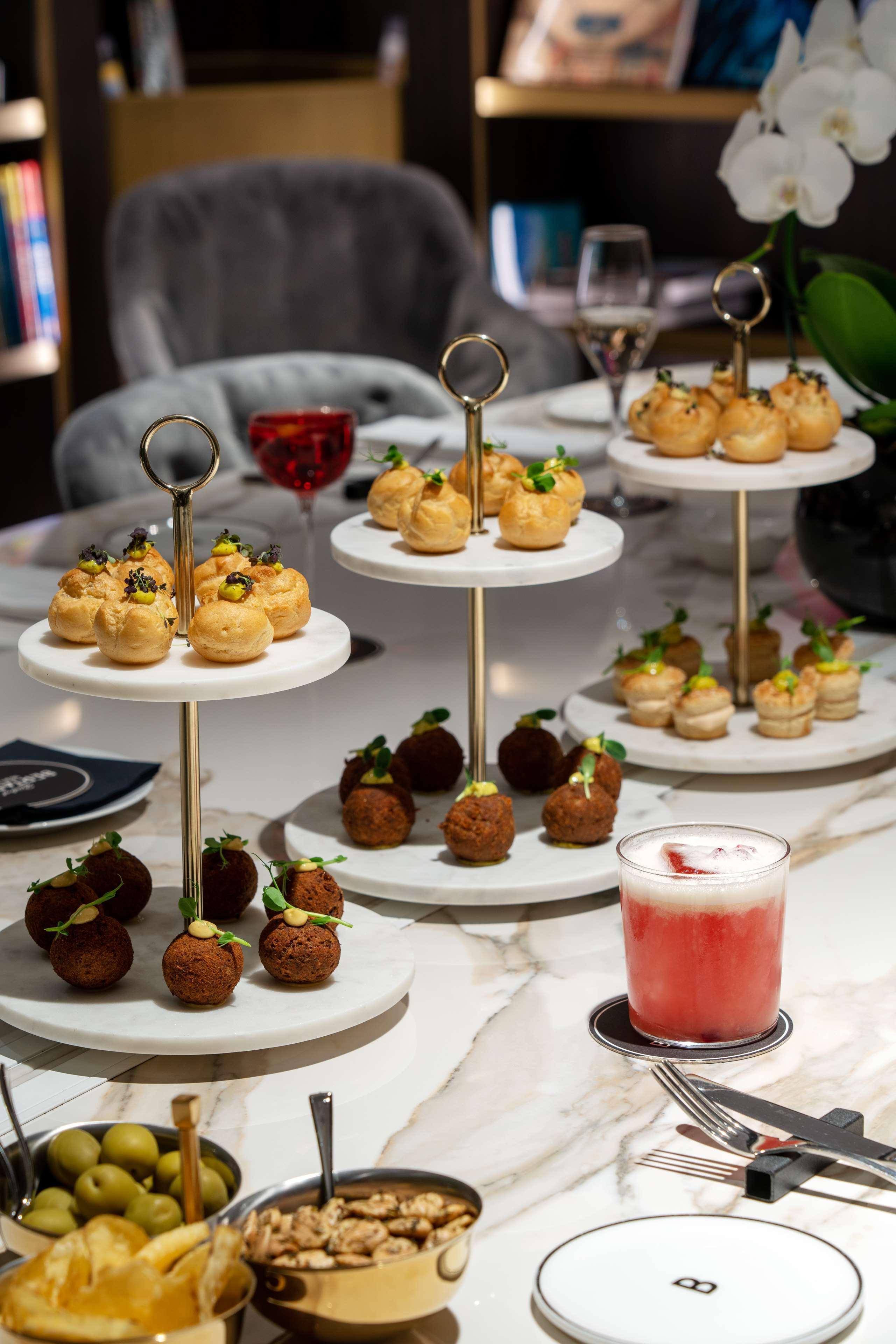 Restaurant Palazzo Touring Club Milan, A Radisson Collection Hotel