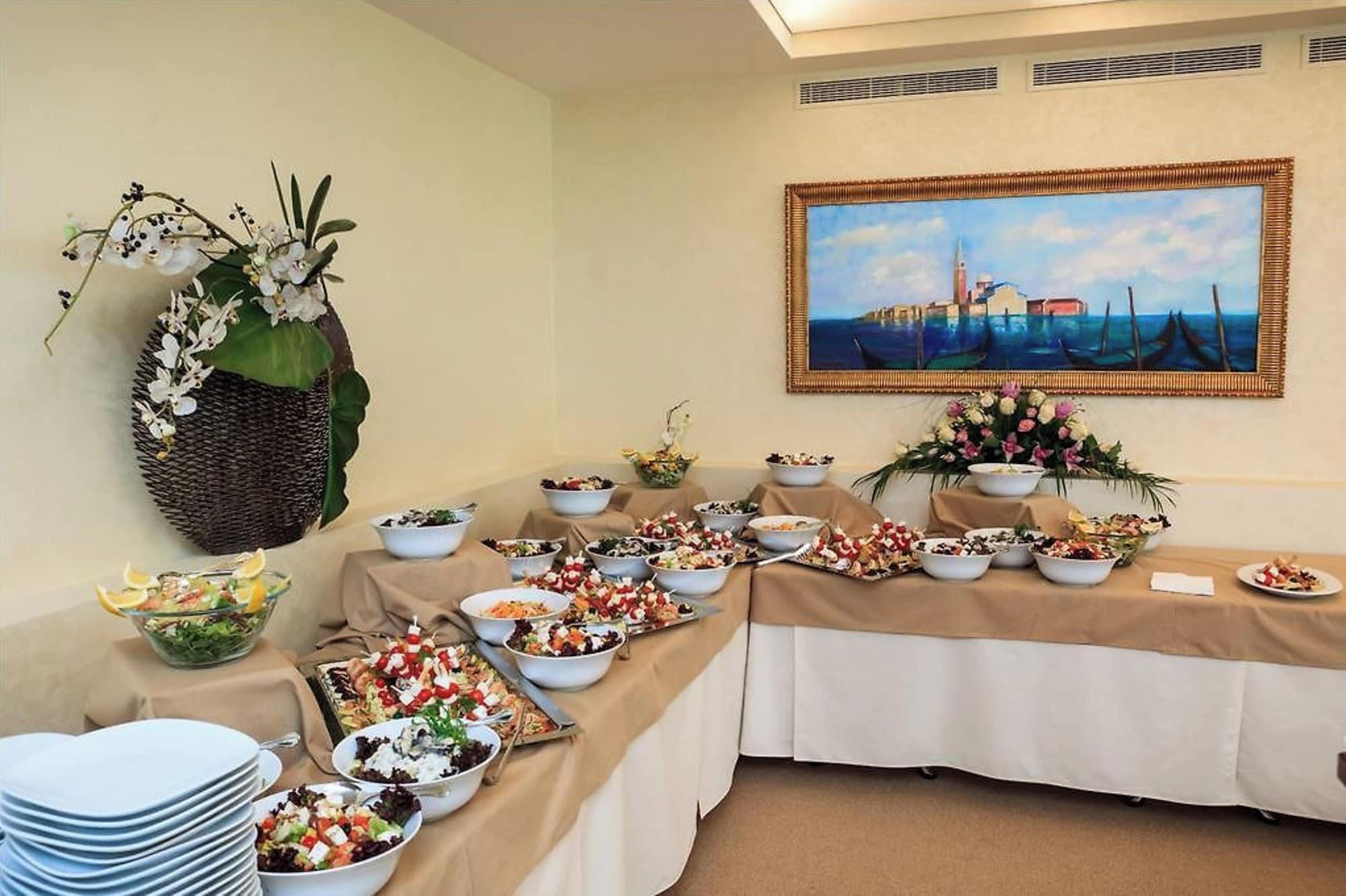 Restaurant Carmen International Hotel