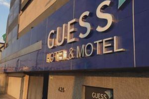 Alojamiento - GUESS HOTEL E MOTEL