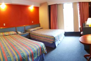 Alojamiento - Segovia Regency Hotel