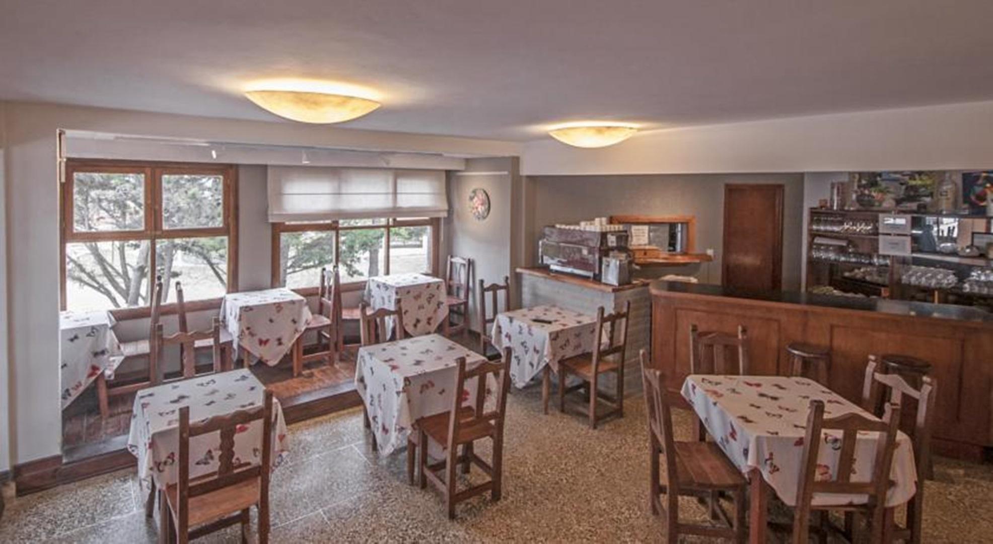 Bar/Salón Hotel Romina