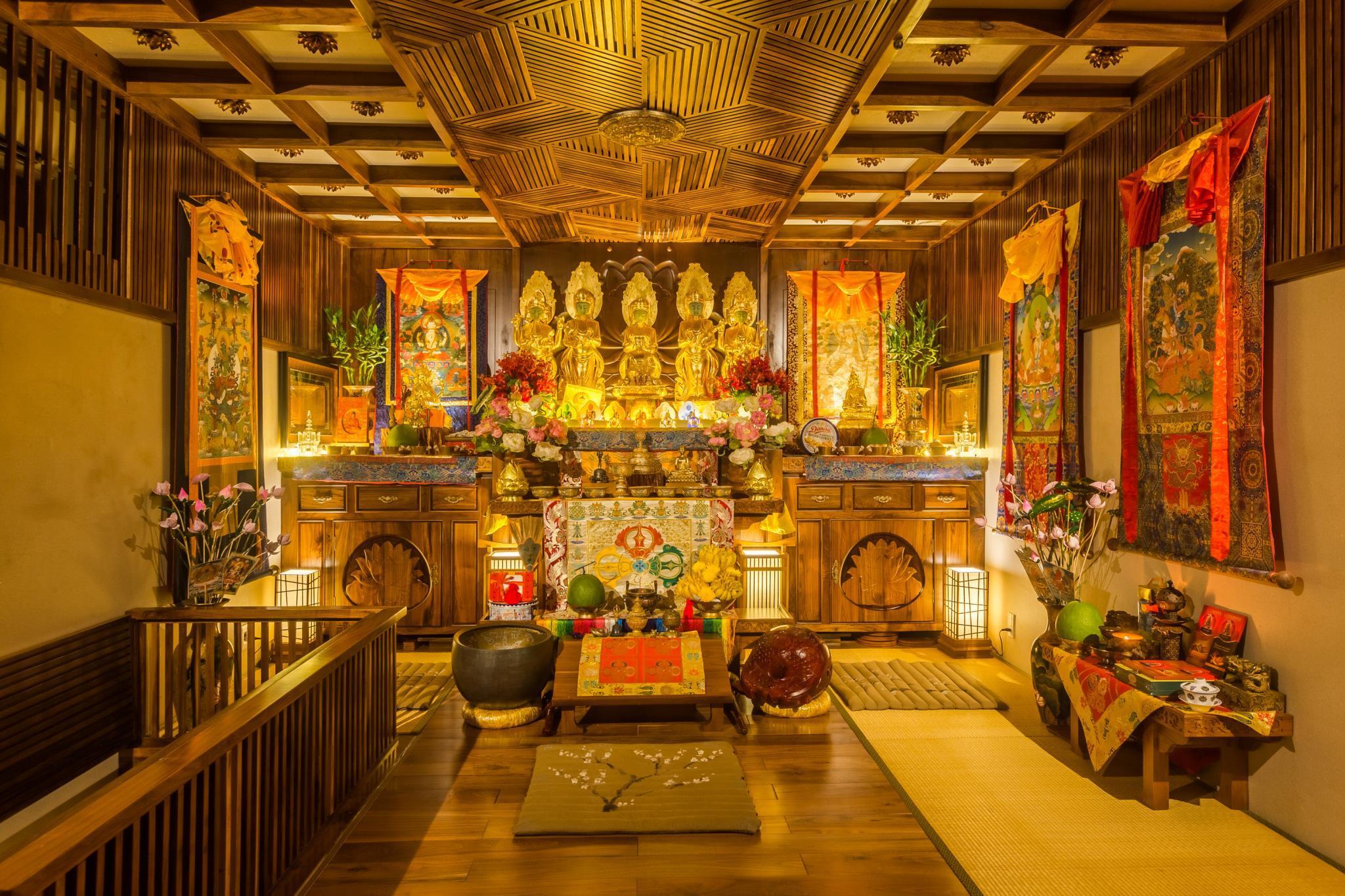 Vista Exterior Mangala Zen Garden Luxury Apartments