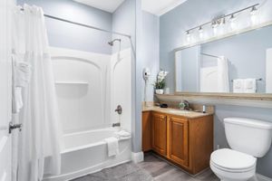 Alquiler Vacacional - Condo is just  2 miles away from Disney, wonderful  Lake view family-sized