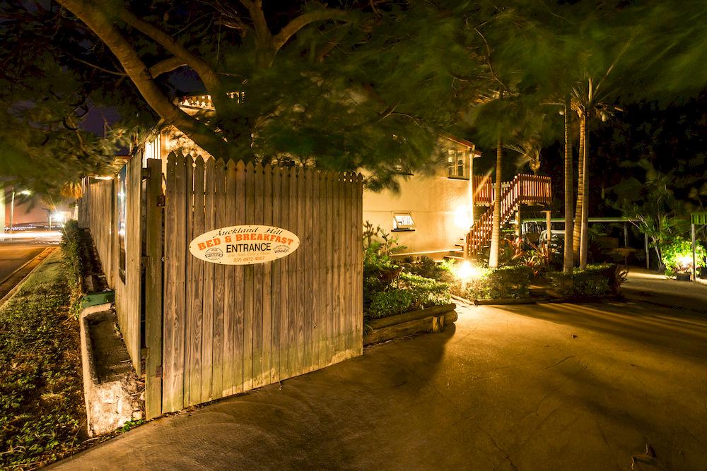 Varios Auckland Hill Bed & Breakfast