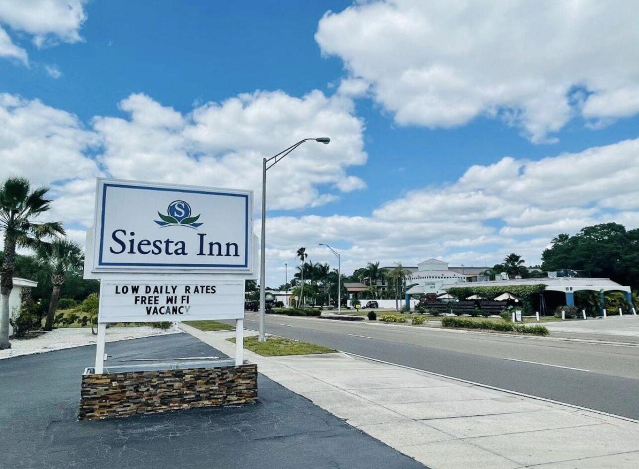 Vista Exterior Siesta Inn
