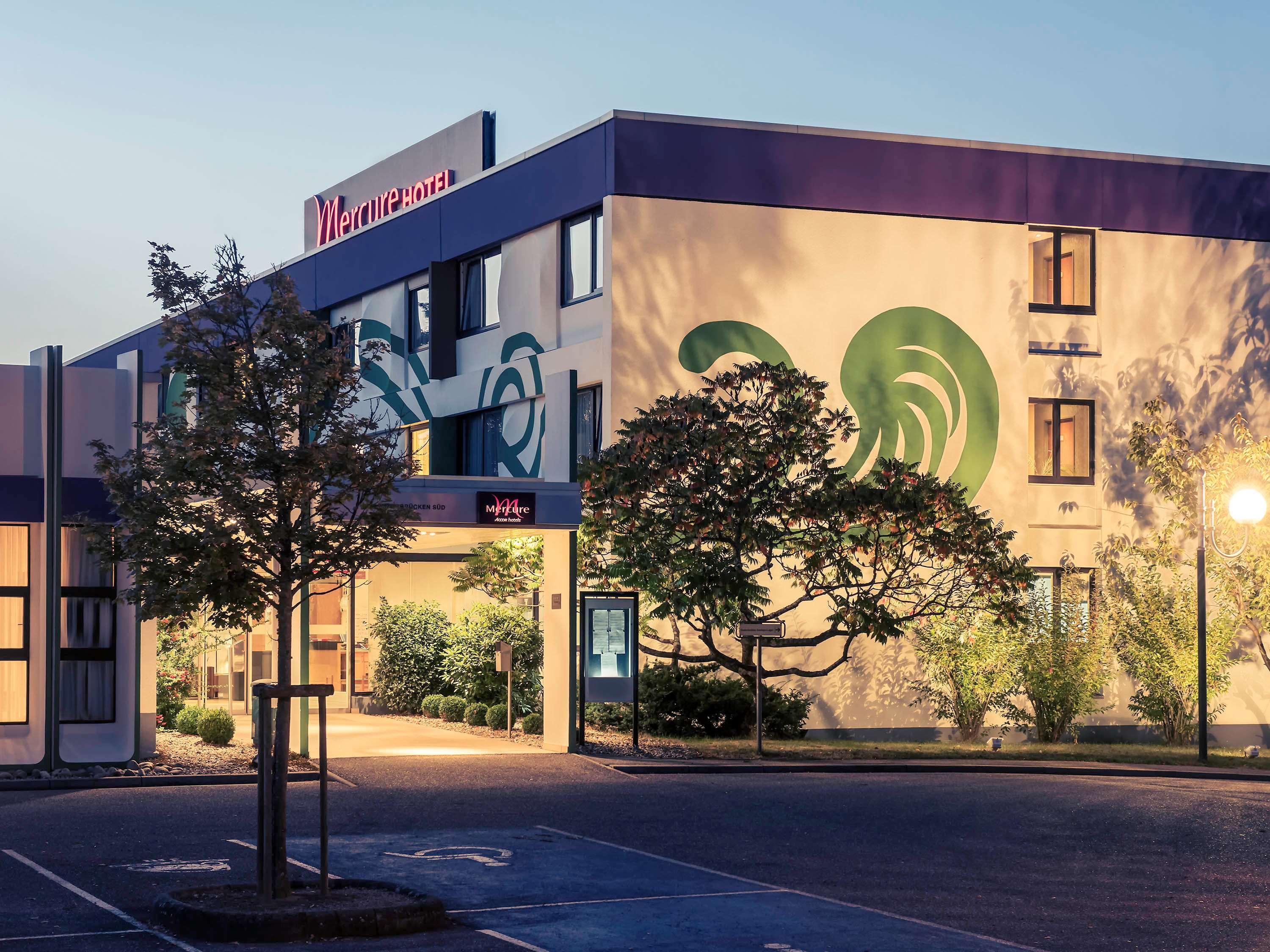 Vista Exterior Sunday Hotel Saarbrücken Süd