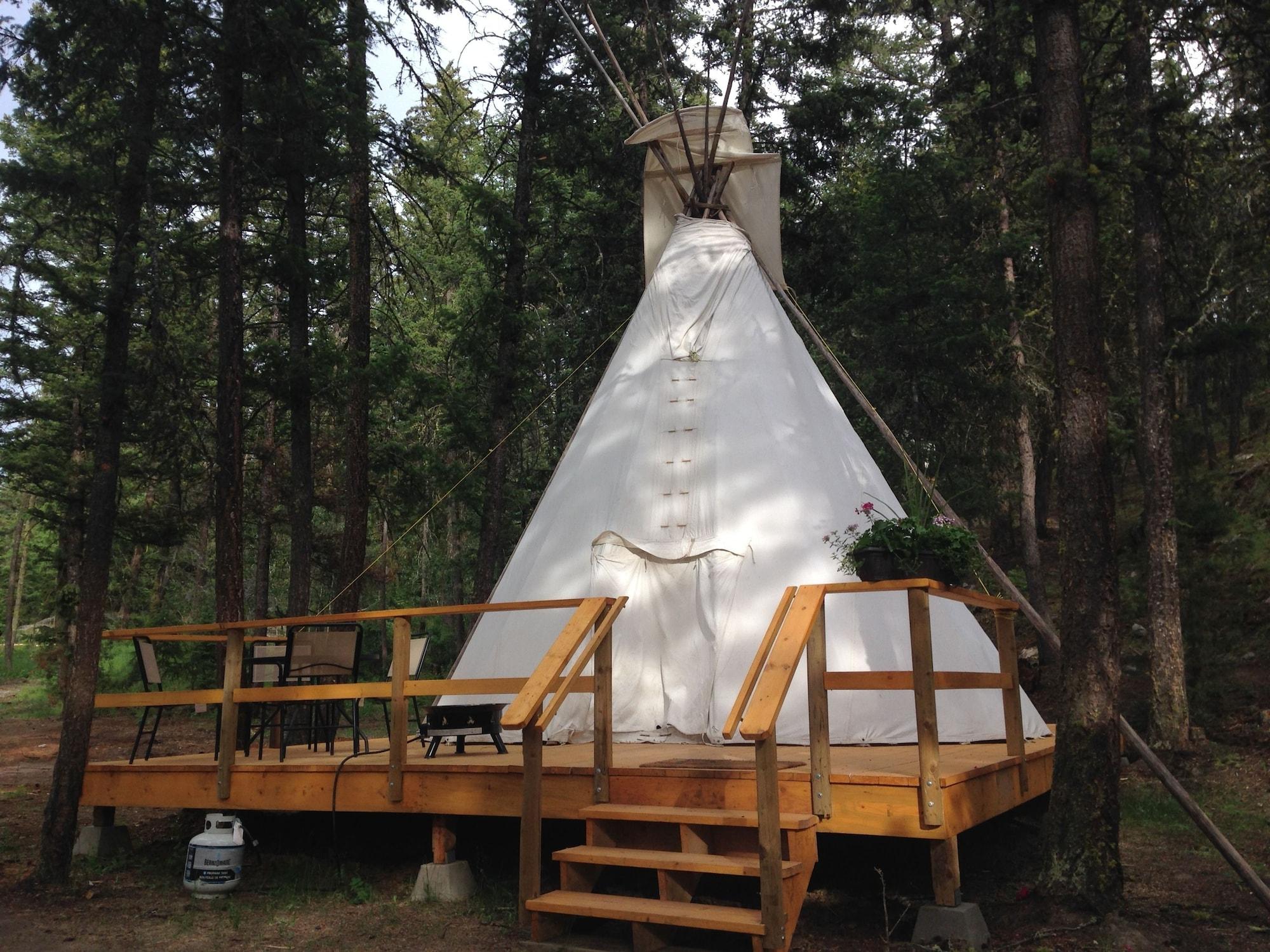 Varios YD Guest Ranch