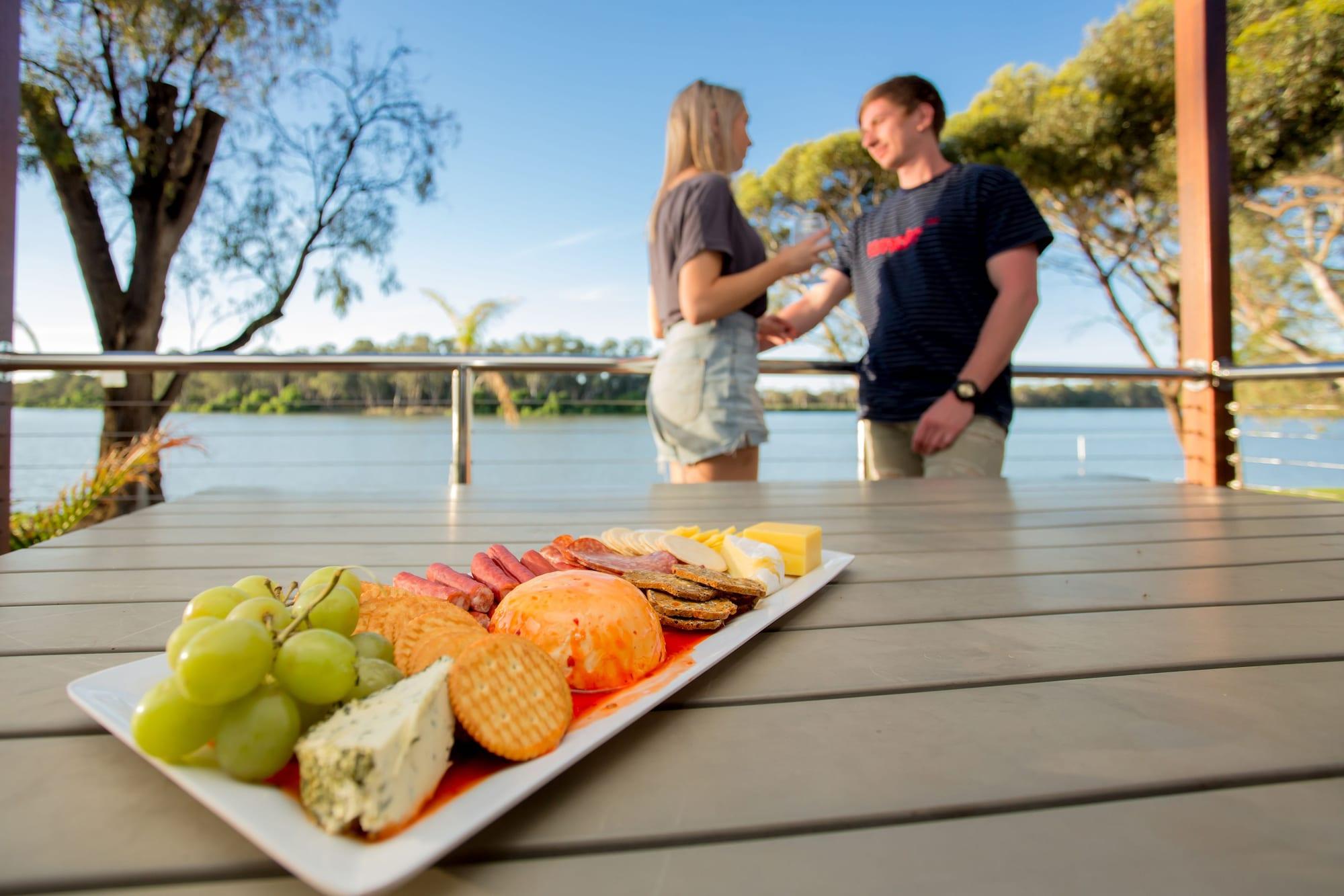 Restaurant Discovery Parks - Renmark Riverfront