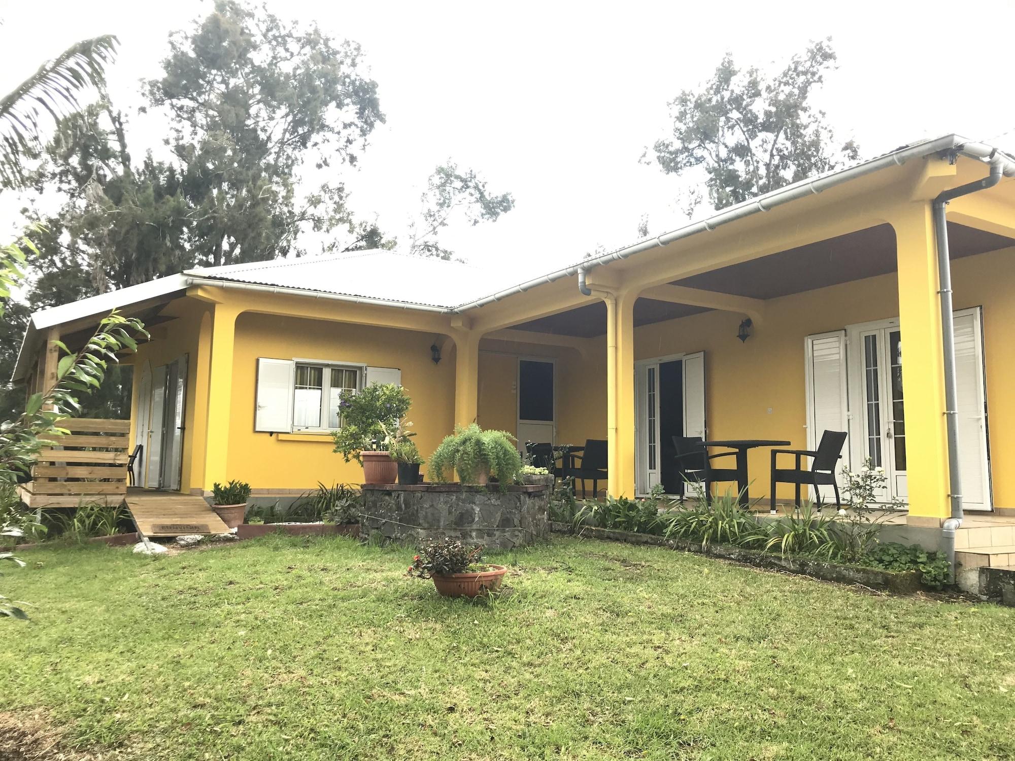 Vista Exterior Le Guetali