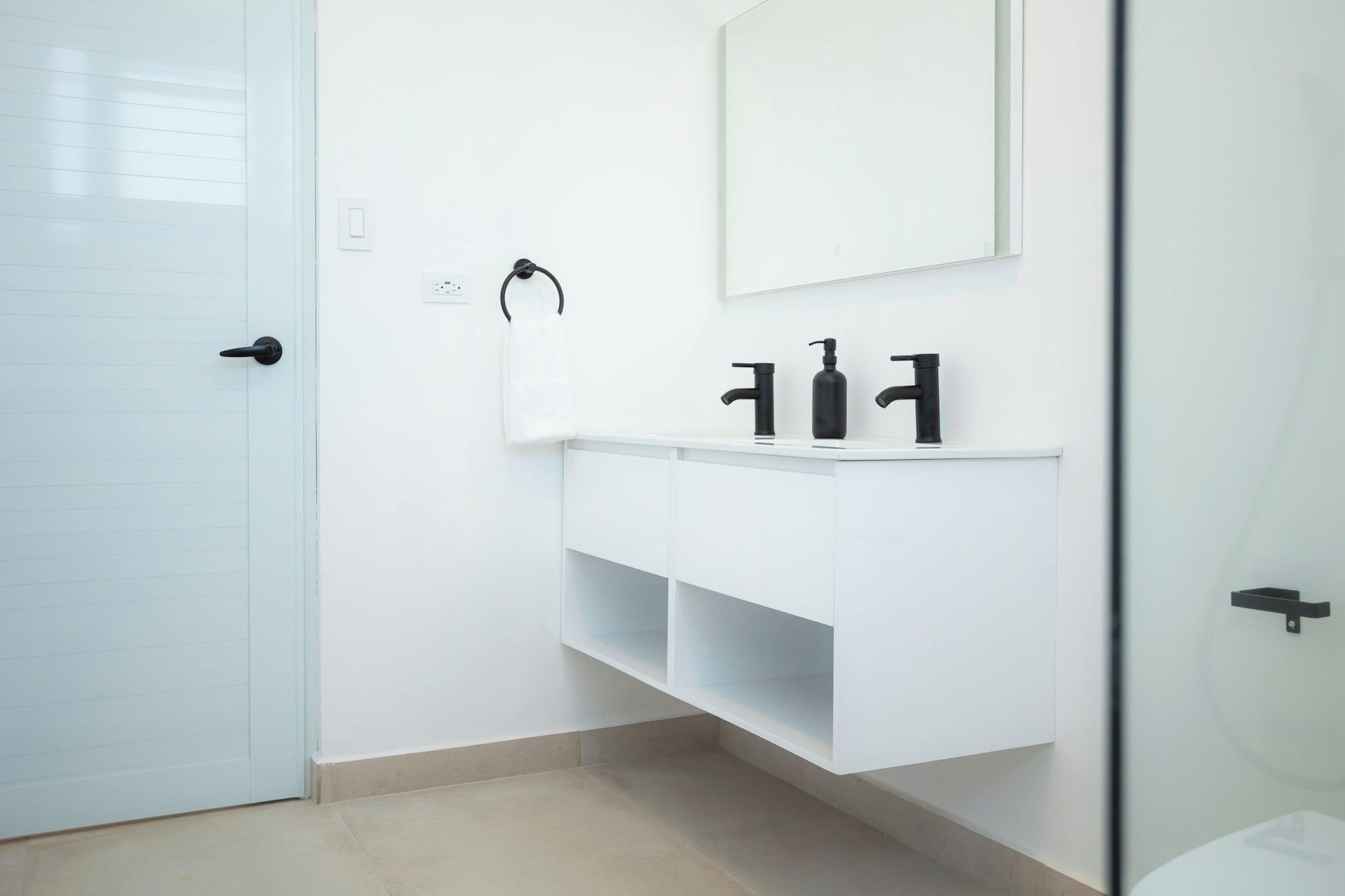 Equipamiento de Habitación Outsite Puerto Rico - Aguadilla