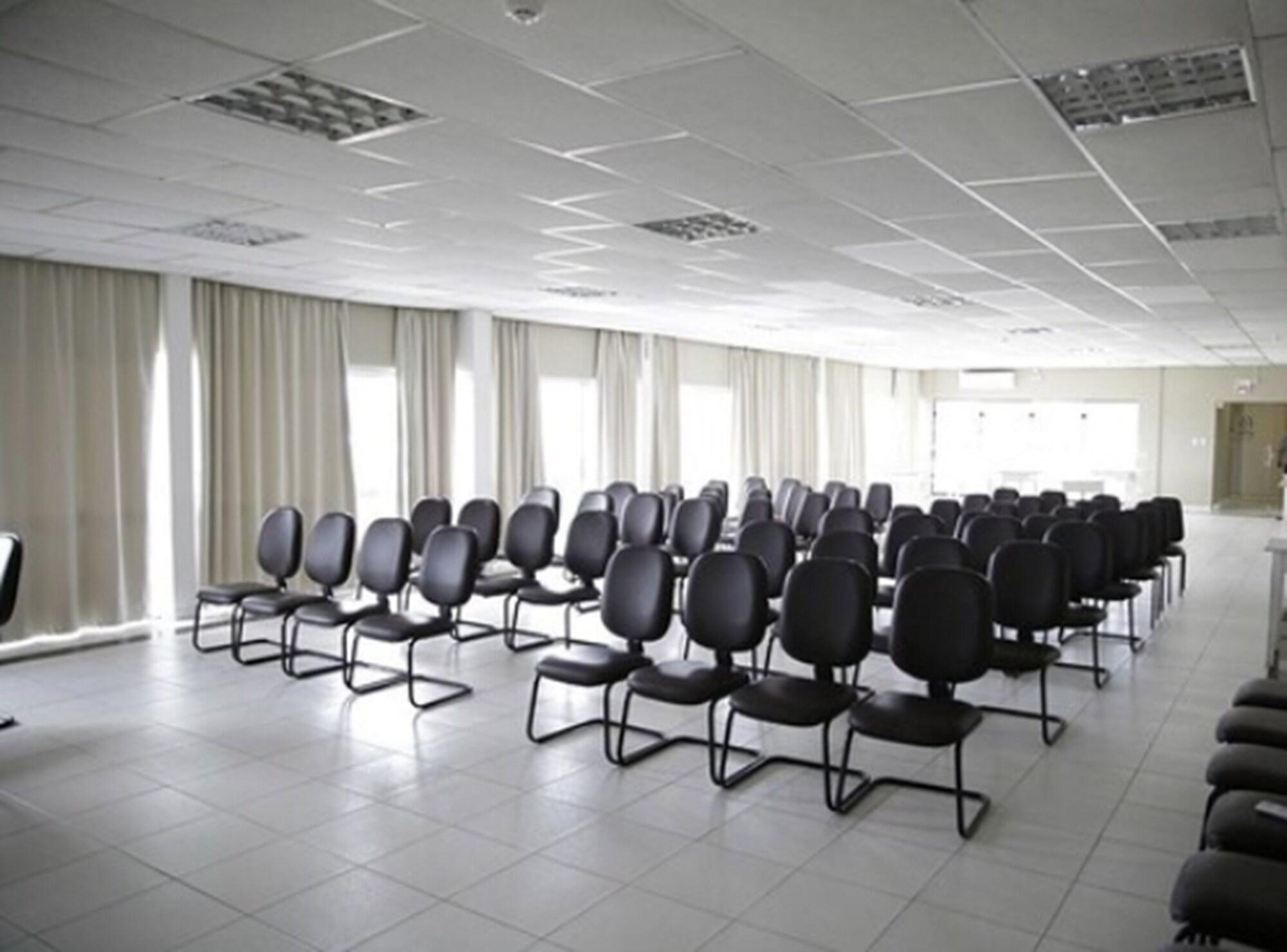 Sala de Reuniones Hotel Emacite Flex
