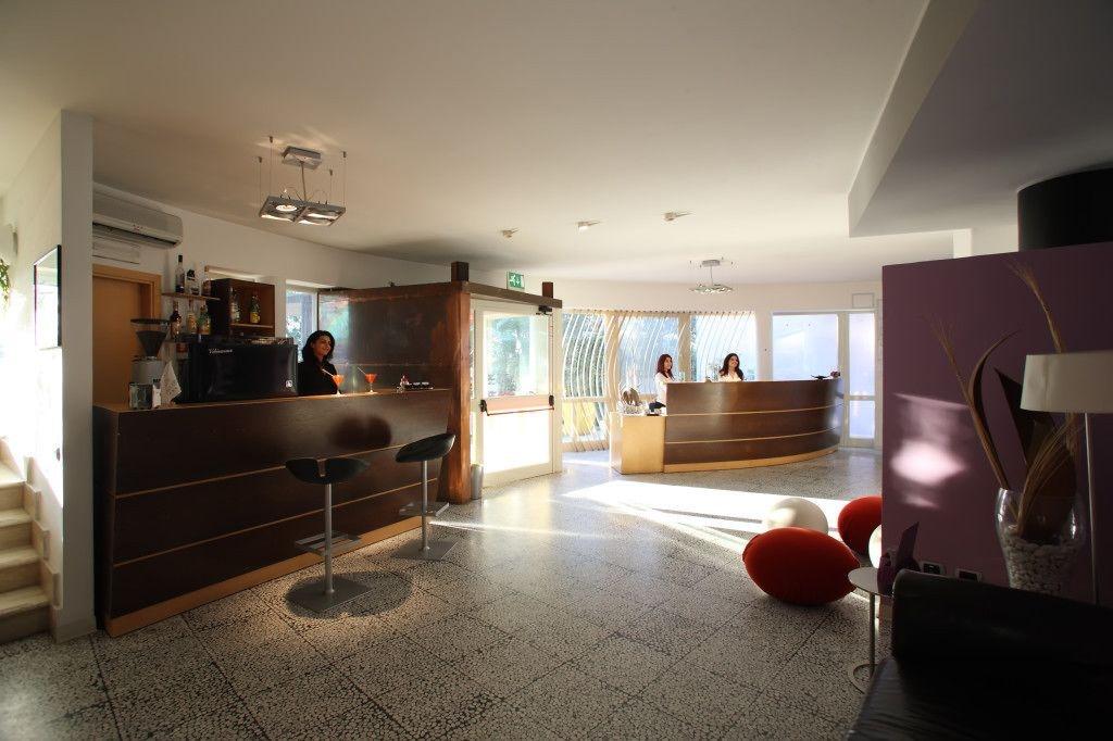 Vista Lobby Hotel Zeffiro