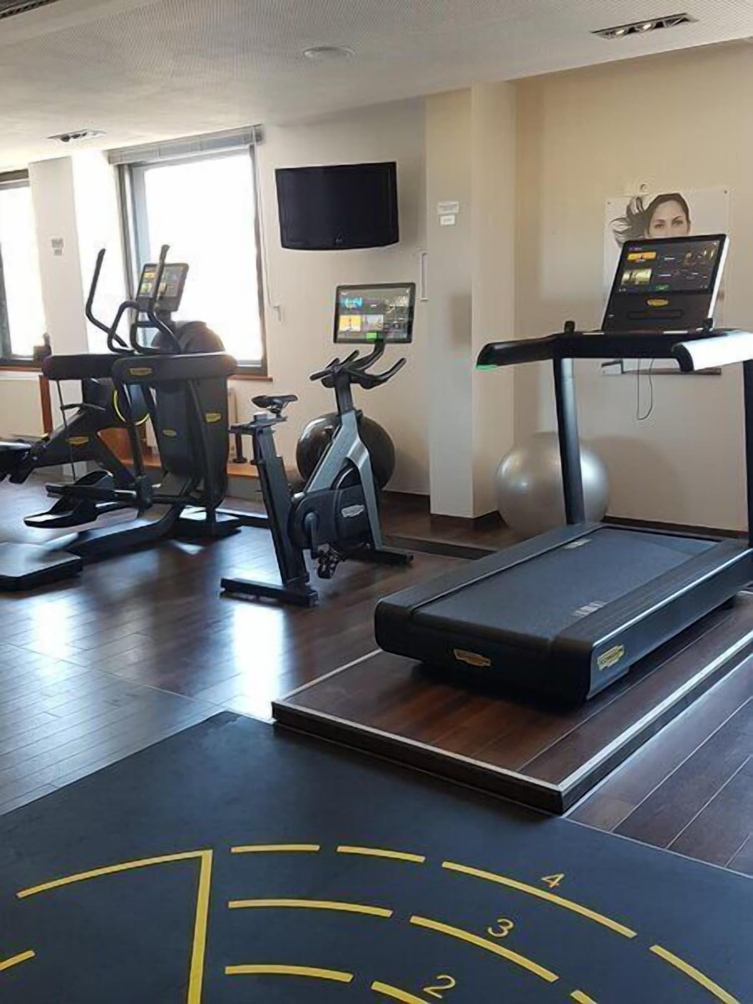 Gimnasio Steigenberger Graf Zeppelin