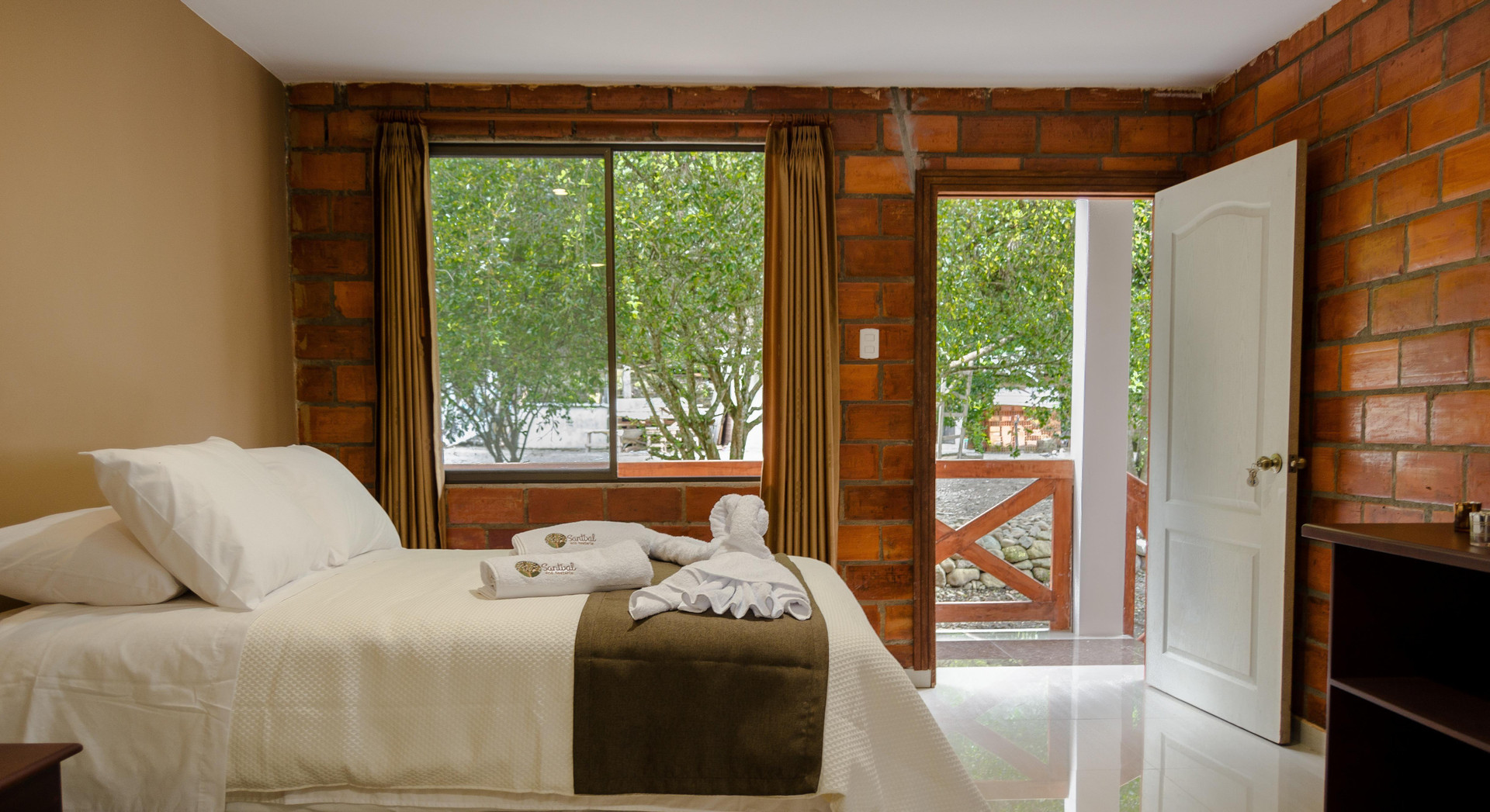 Habitación Santval Eco Hosteria