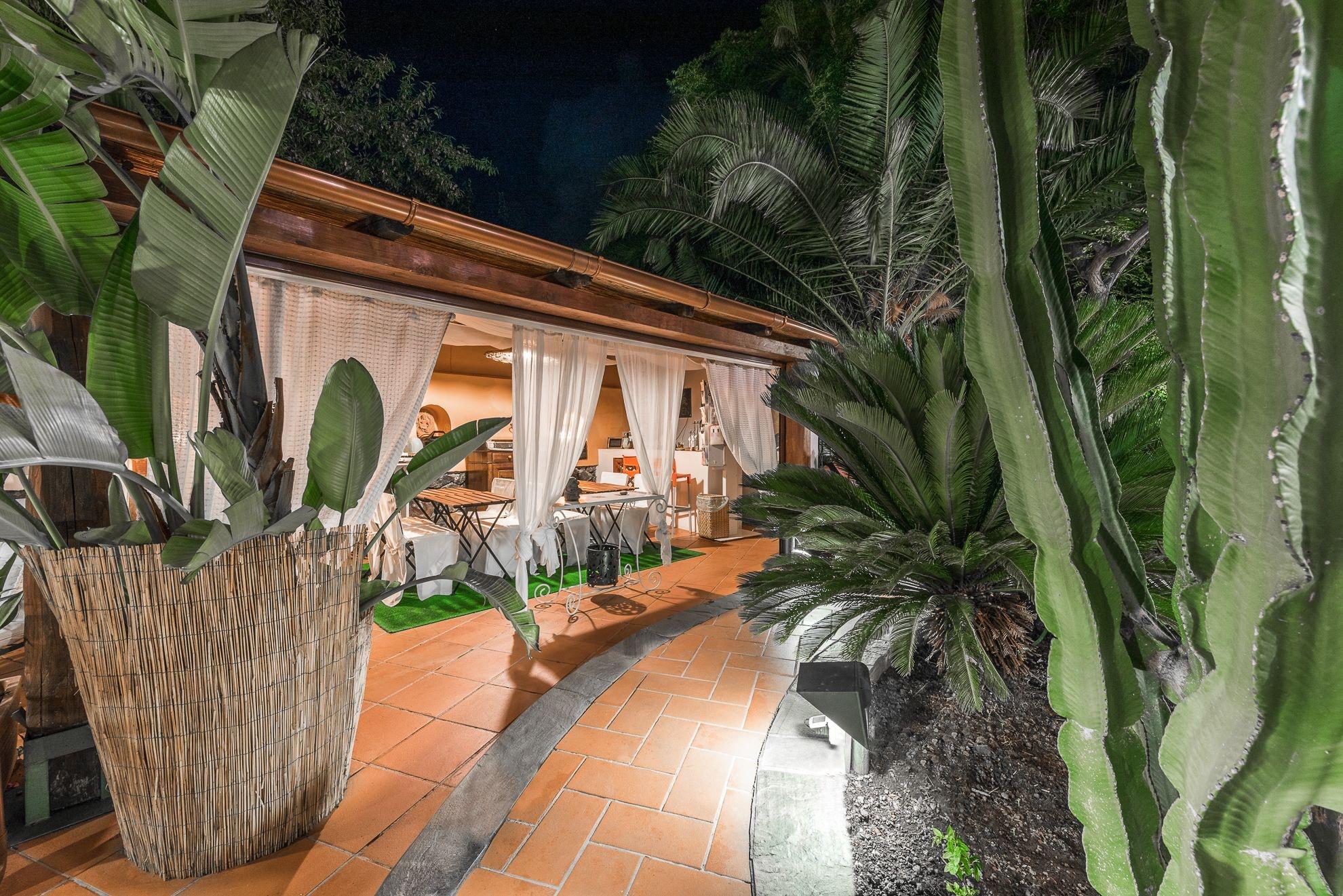 Varios Villa Mariella Pittorino B&B