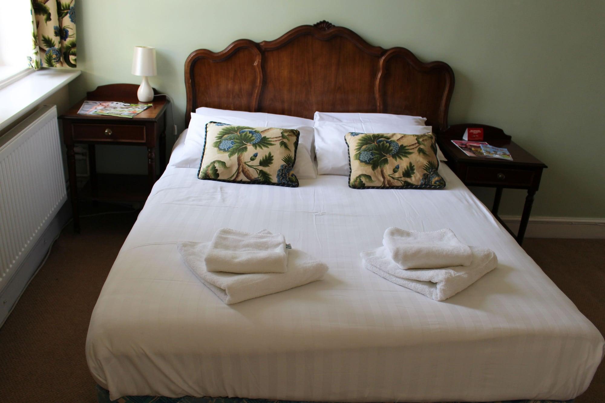 Comodidades del Alojamiento Falcon Hotel