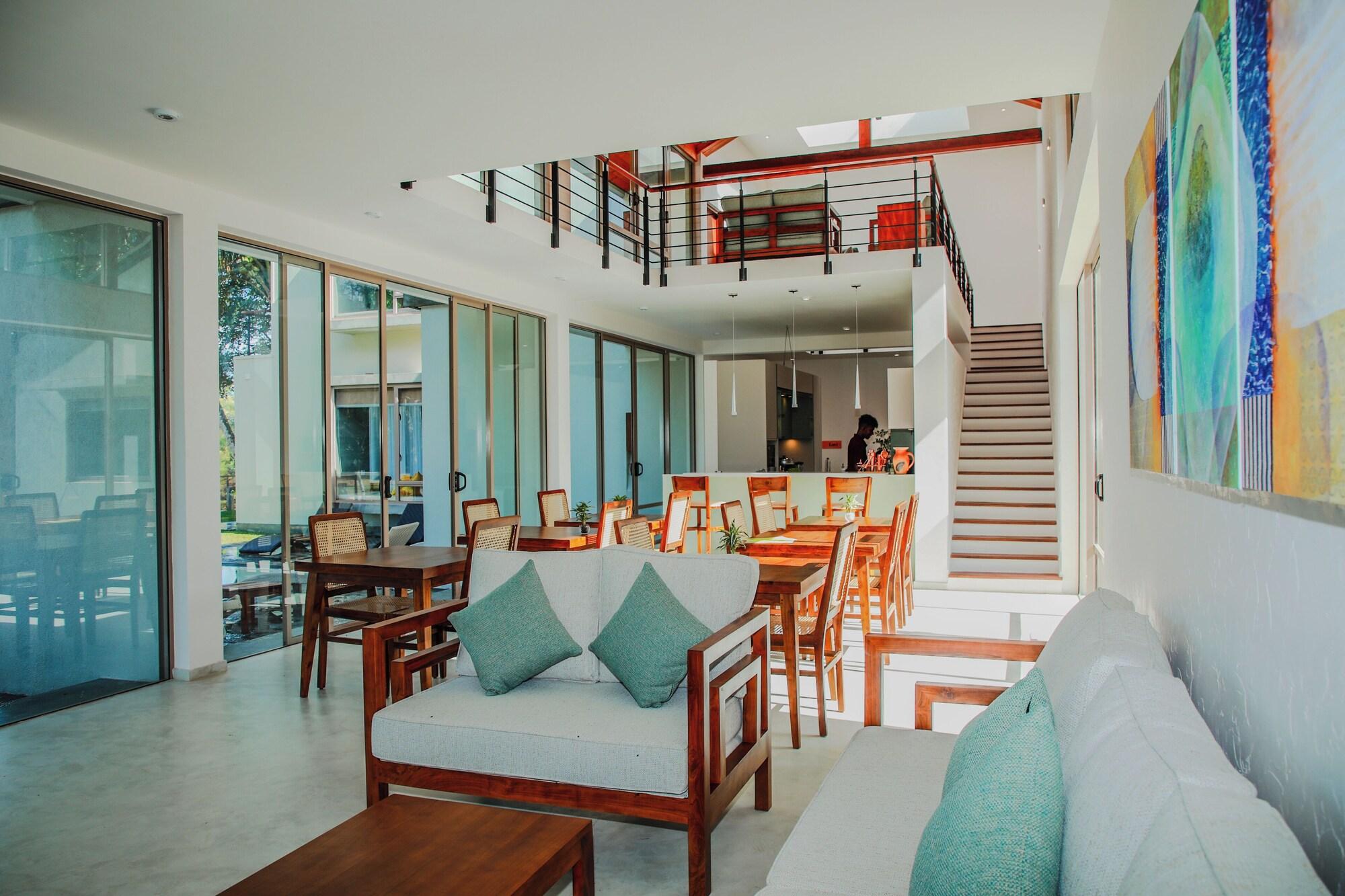 Varios Ona Garden Villa