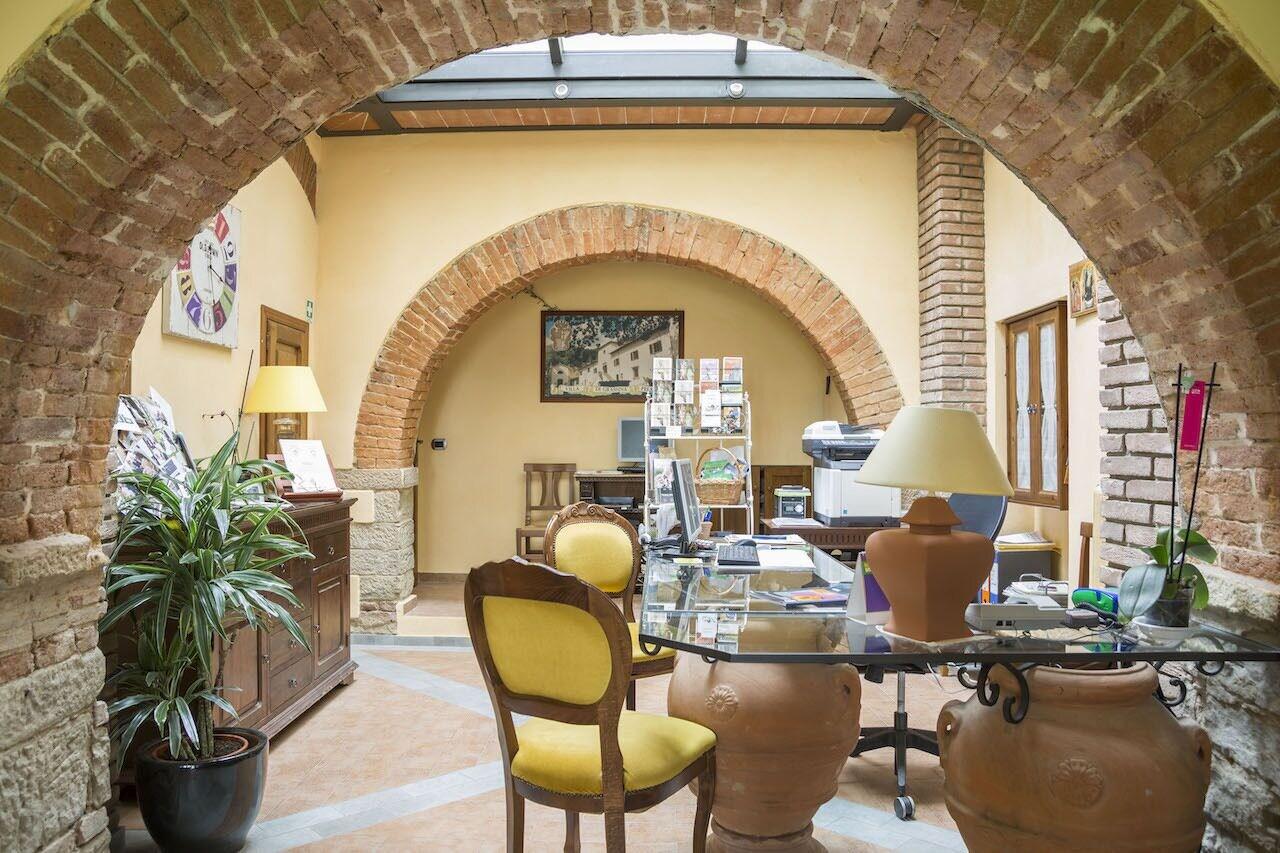 Vista Lobby Villa Grassina