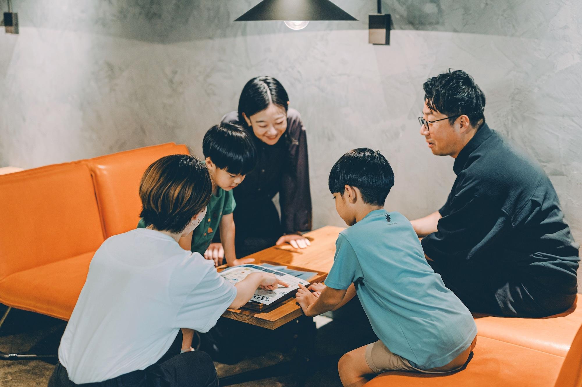 Vista Lobby SEKAI HOTEL Deep Osaka Experience - Hostel