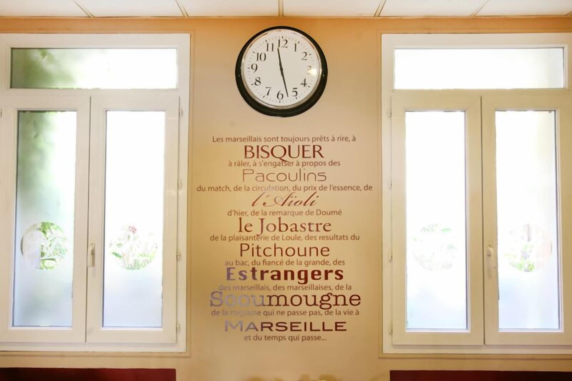 Comodidades del Alojamiento Hotel Lutetia