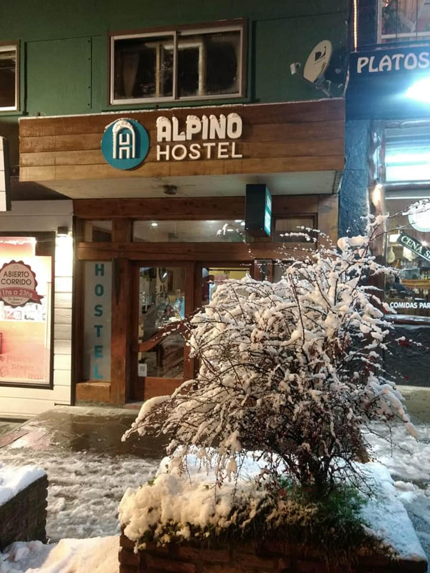 Vista Exterior Alpino Hostel Boutique Bariloche
