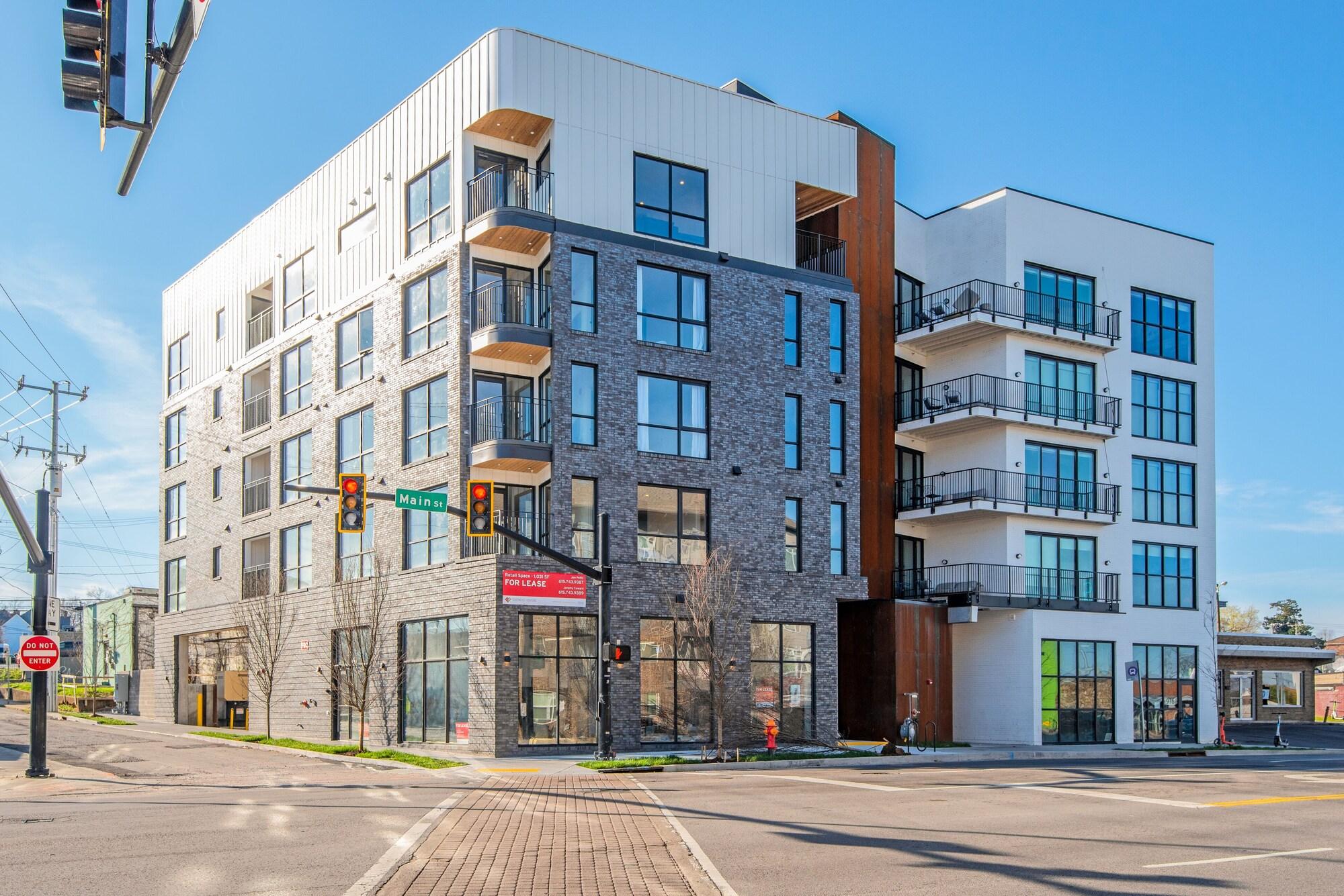 Vista Exterior The Eighteen by Kasa