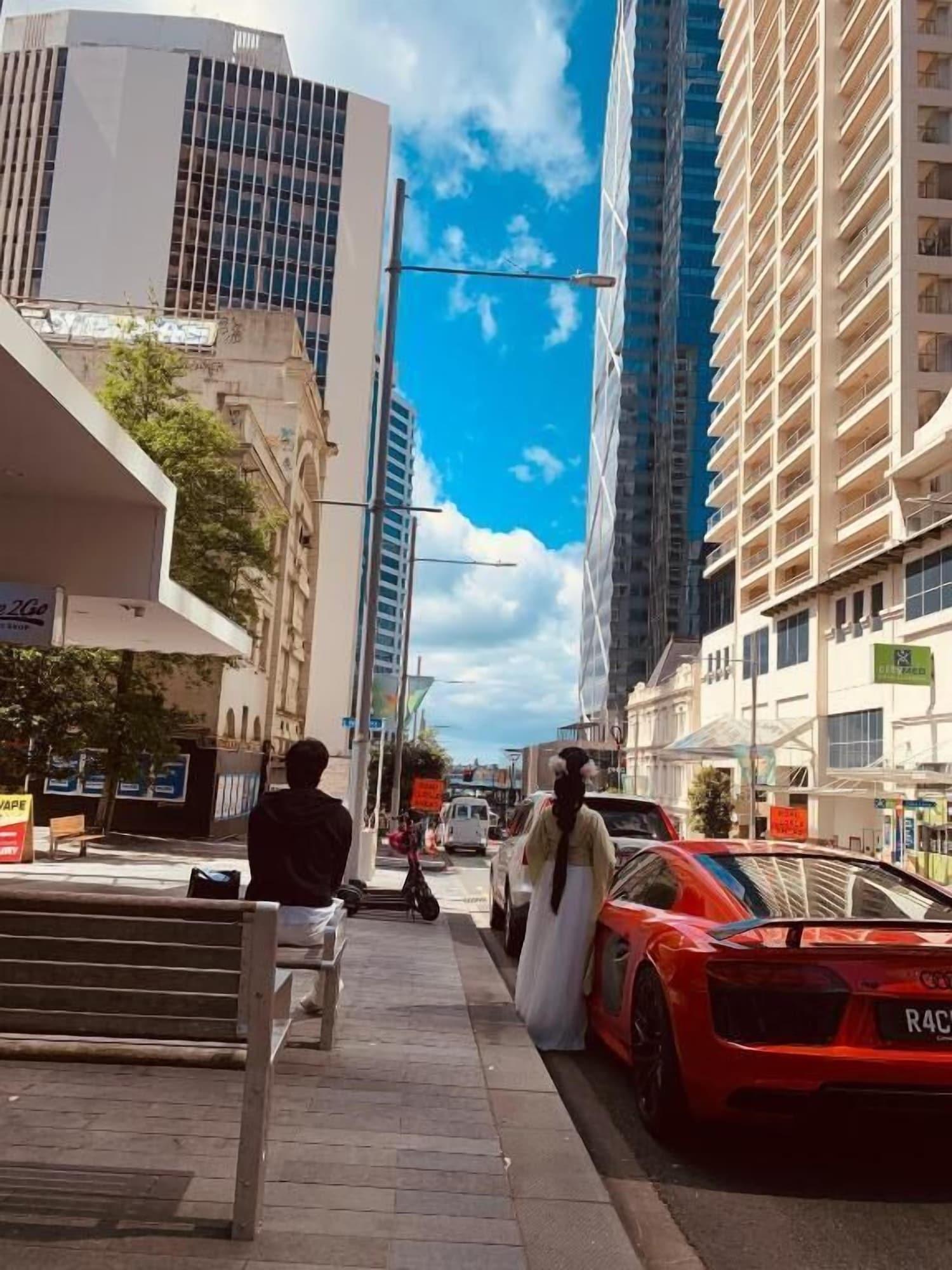 Varios Garden Hostel