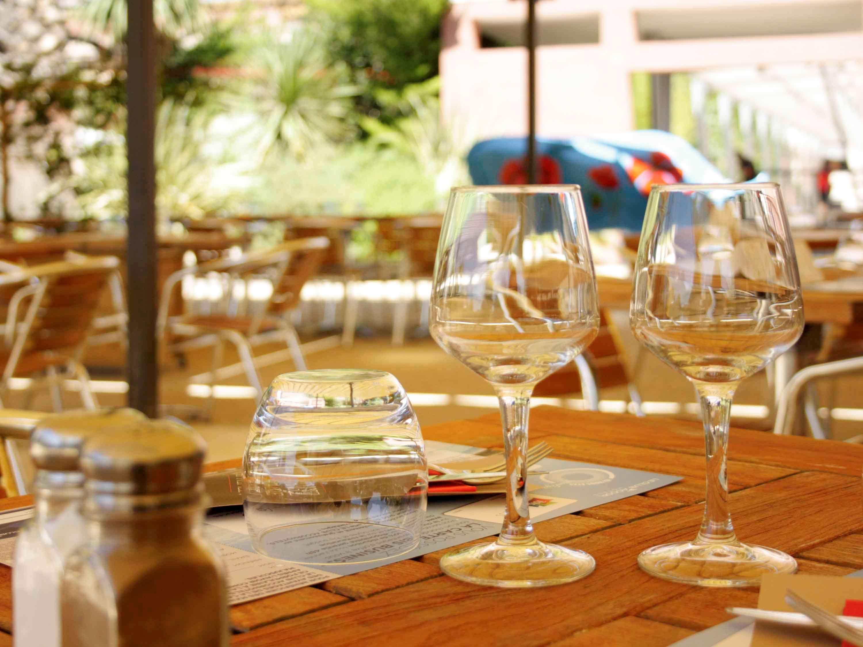 Bar/Salón Ibis Marseille Centre Gare Saint Charles