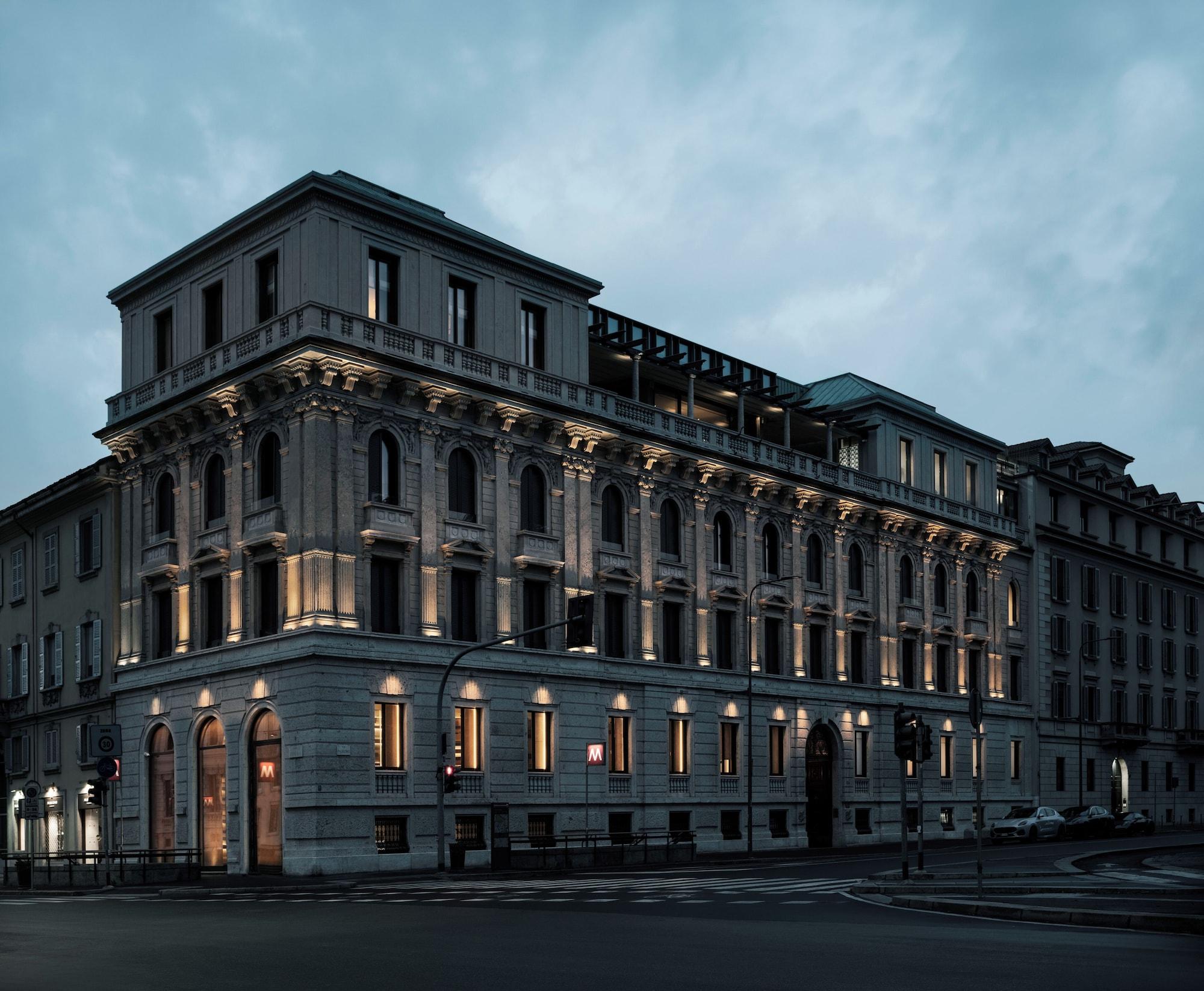 Vista Exterior Casa Cipriani Milano