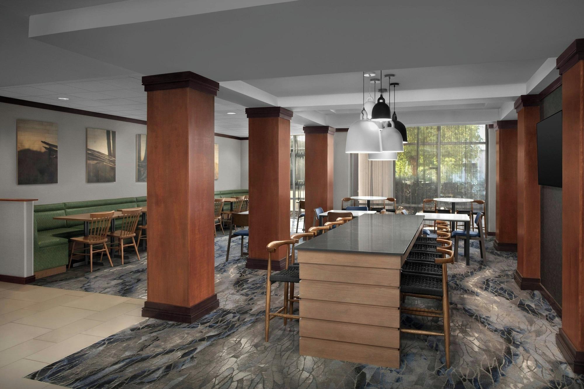 Restaurant Fairfield Inn & Suites Phoenix Chandler / Fashion Center