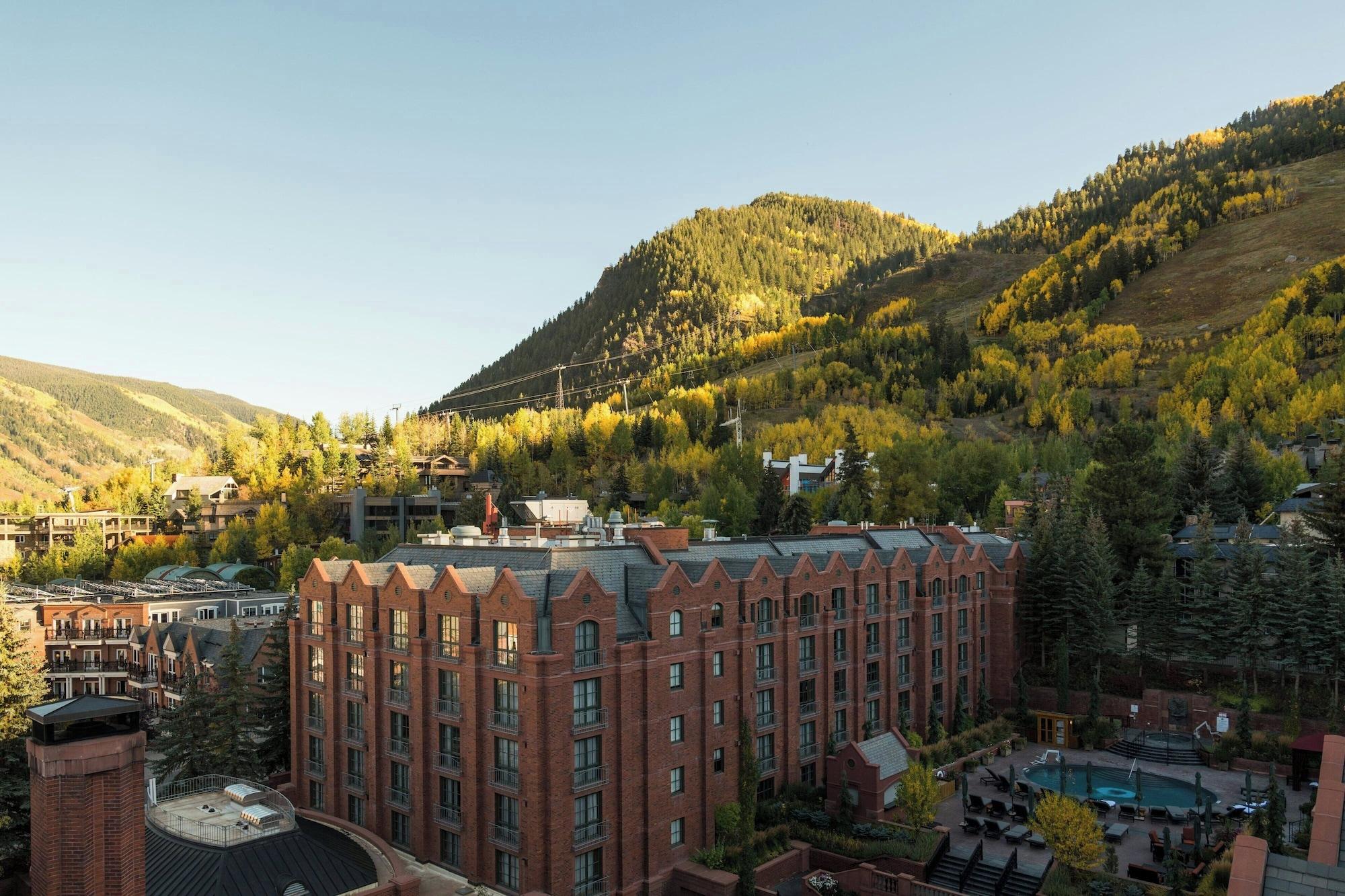 Vista Exterior The St. Regis Aspen Resort