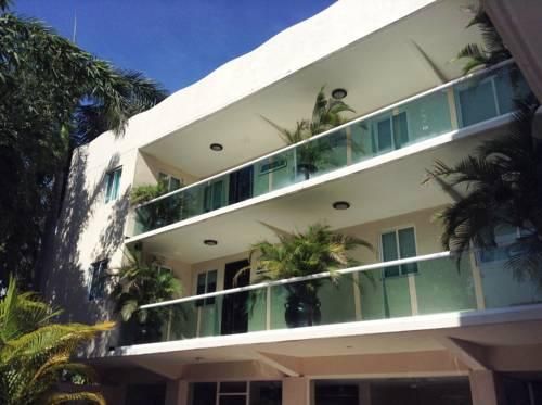 Hotel Chapul Inn Suites - Hoteles en Zona Diamante de Acapulco