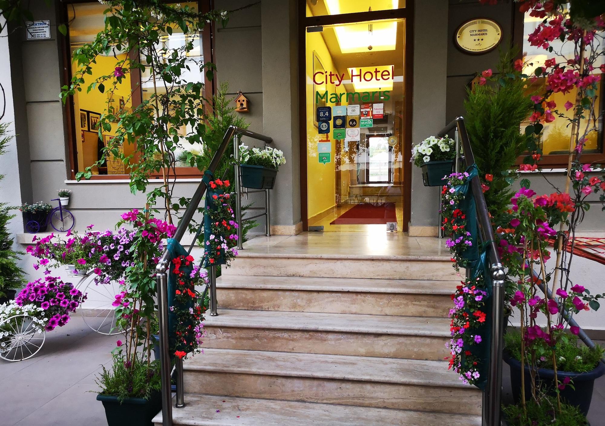 Vista Exterior City Hotel Marmaris