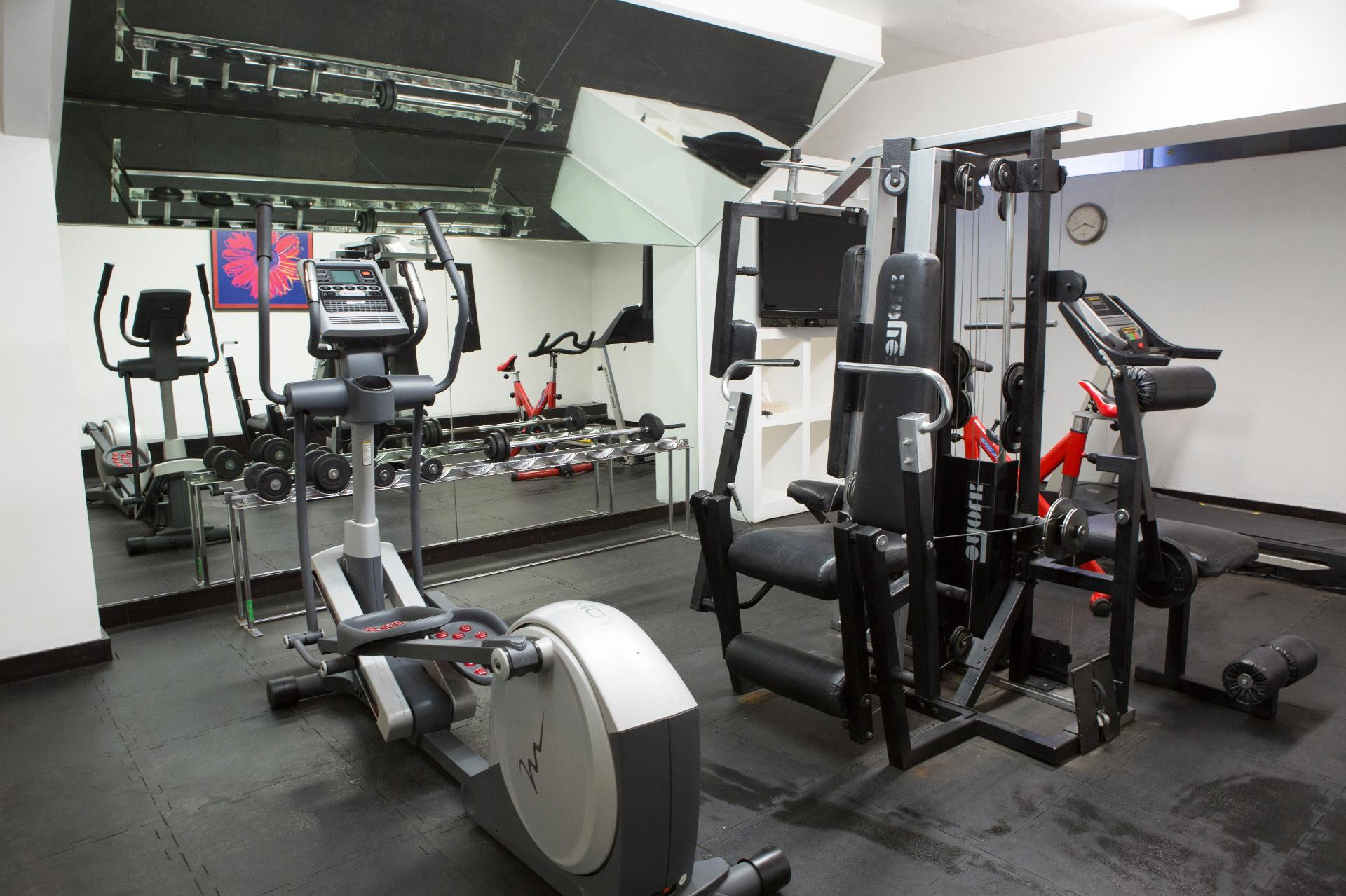 Instalaciones Recreativas Suites Giorgio