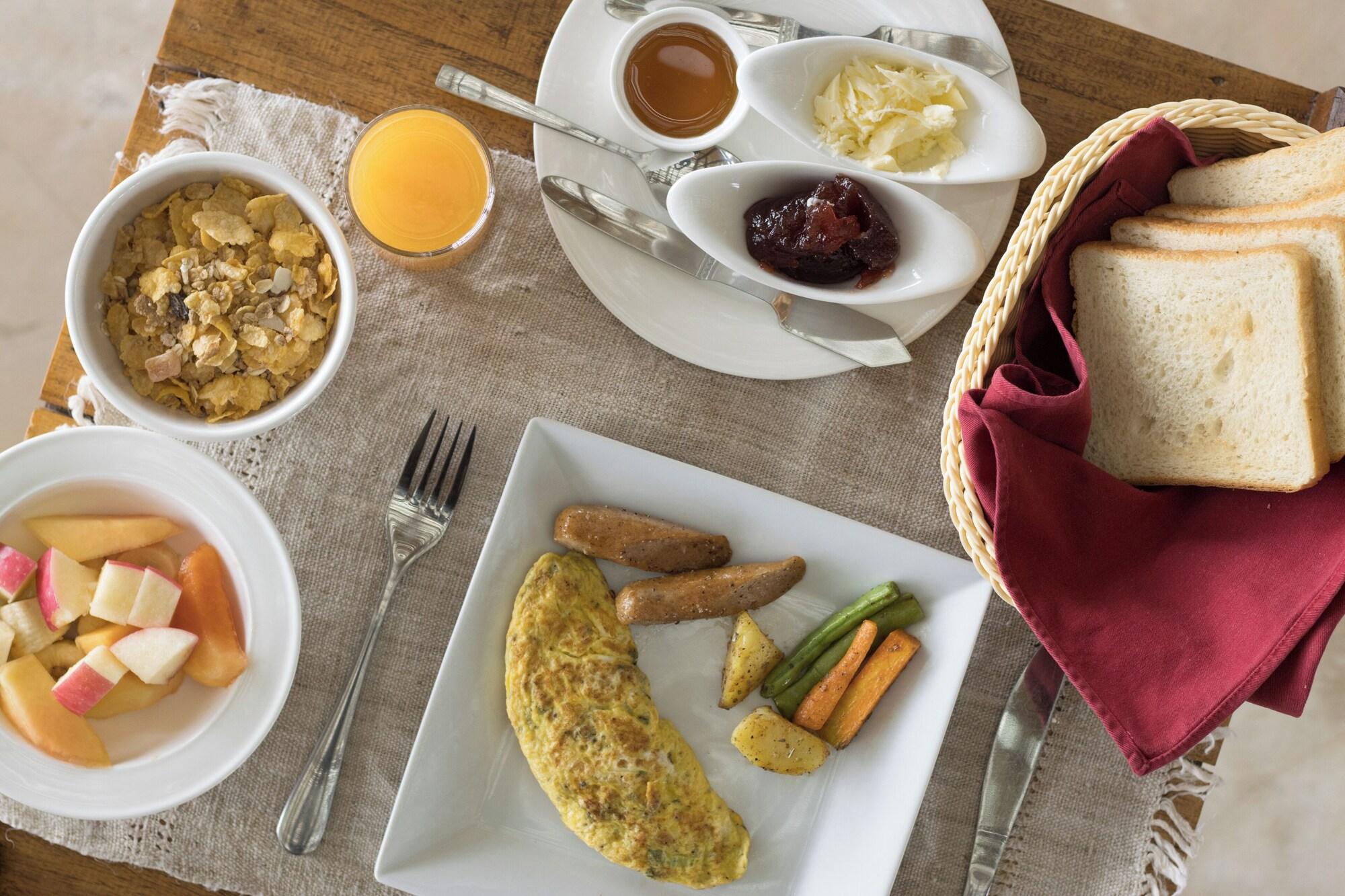 Restaurant Sanctuary-Chitwan National Park