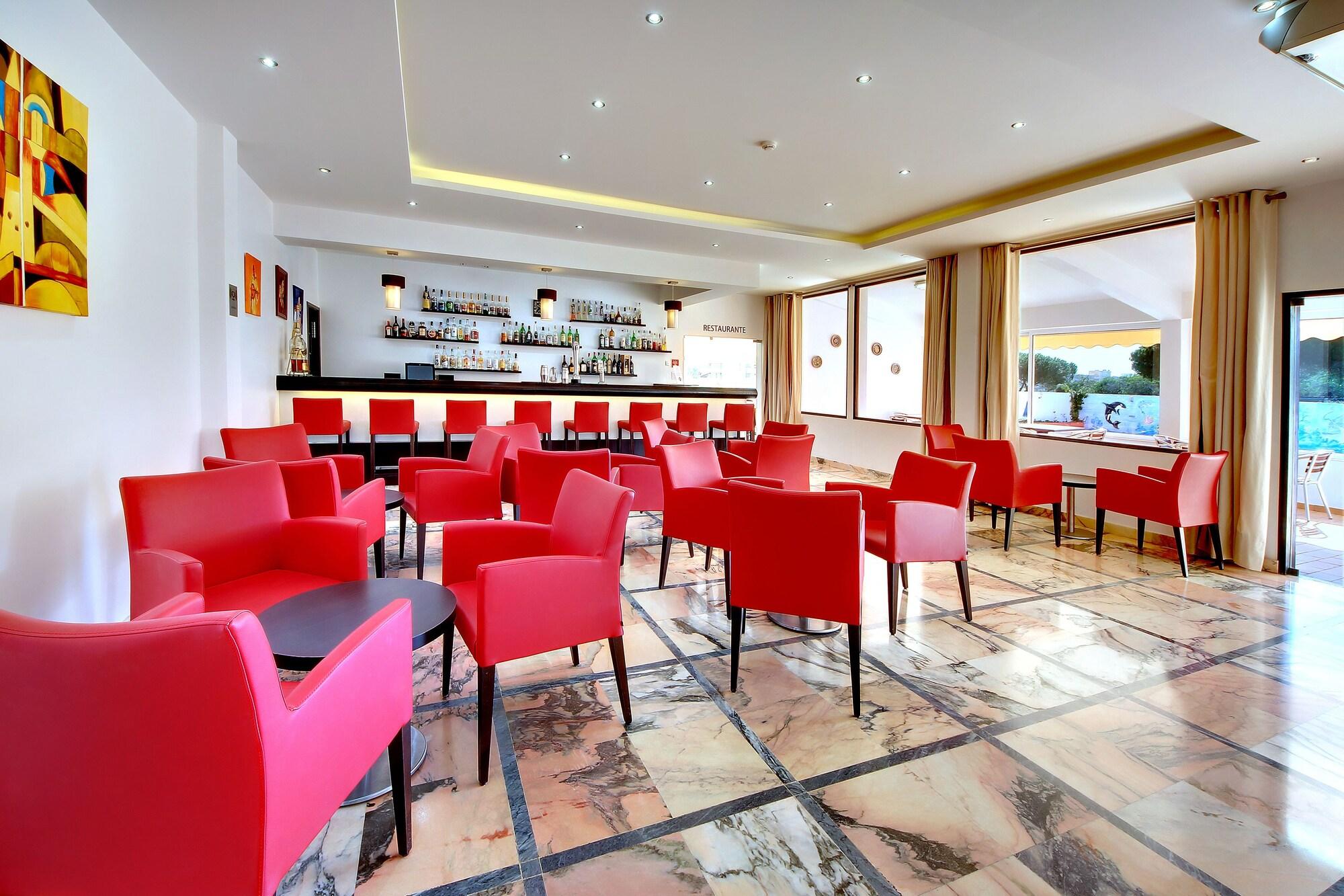 Bar/Salón Hotel Zodiaco