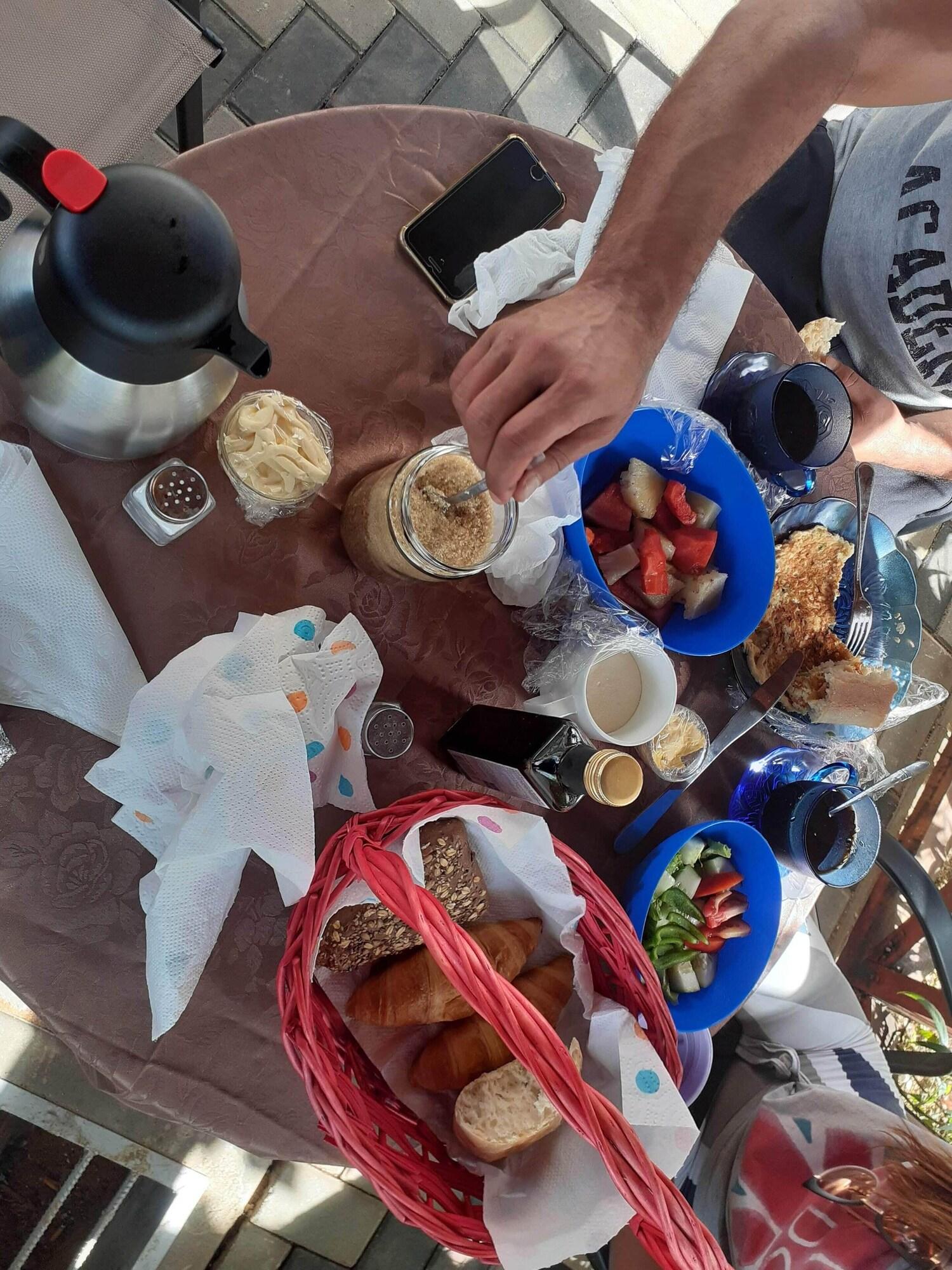 Restaurant Max Garden and Pool