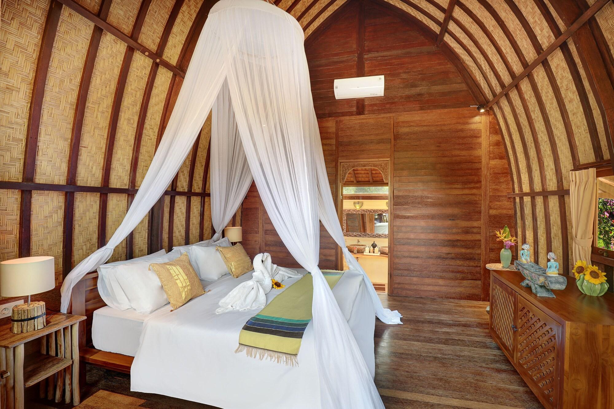 Set de Habitación Uluwatu Lumbung Cottages